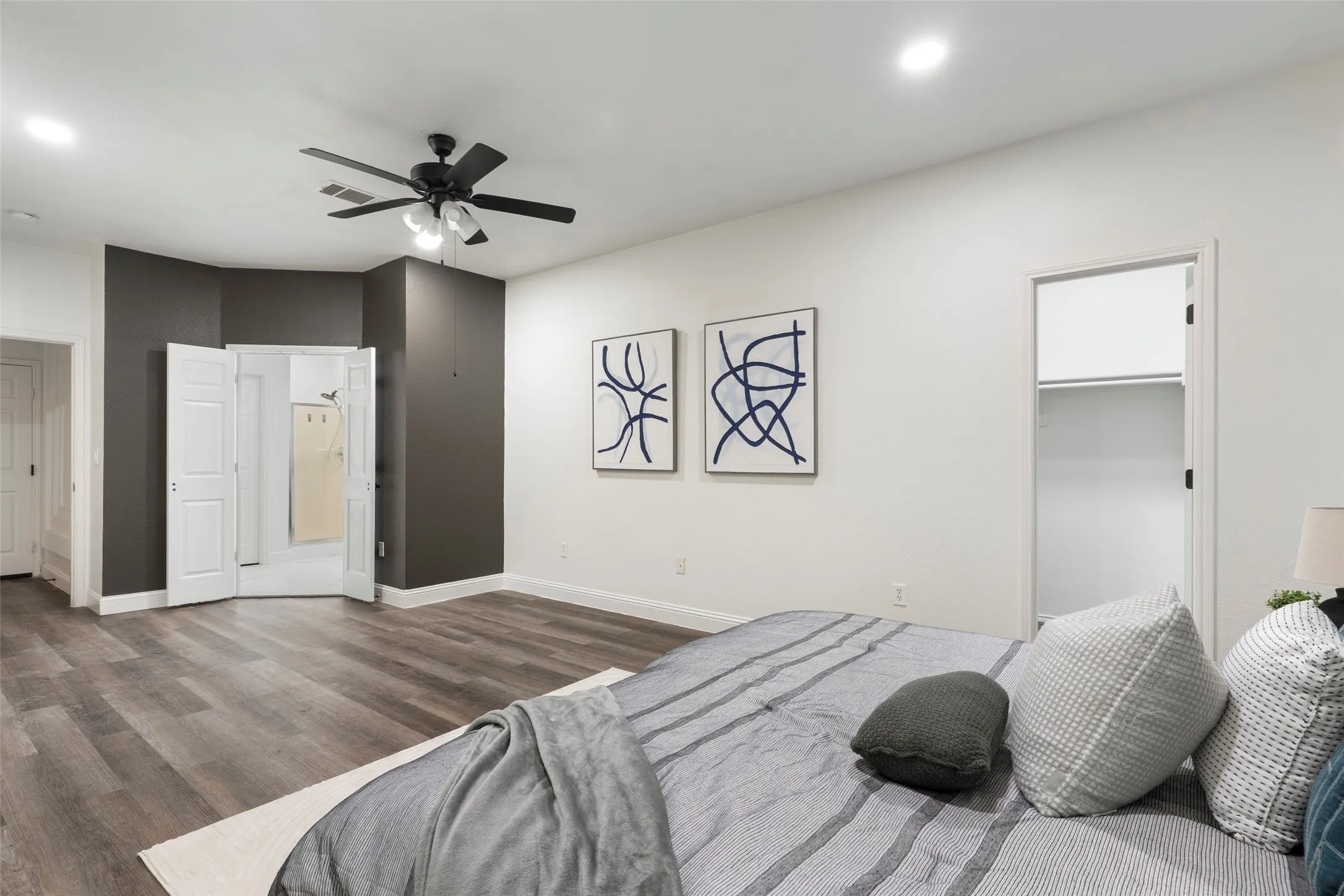 Single Family Residence For Sale in Collin County , 2019 Water Fall Way, Wylie, Texas 75098, 6 Bedroom, 4 Bathroom, 2 Garage spaces, 3,975 Sqft, built in 2007, mls#21285434, Real Estate Agent in Wylie, Homes For Sale in Collin county, Homes For Sale in Wylie, Realtor in Wylie Texas, Real Estate Brokerage Independent Realty Texas, Luminita Cordes Realtor