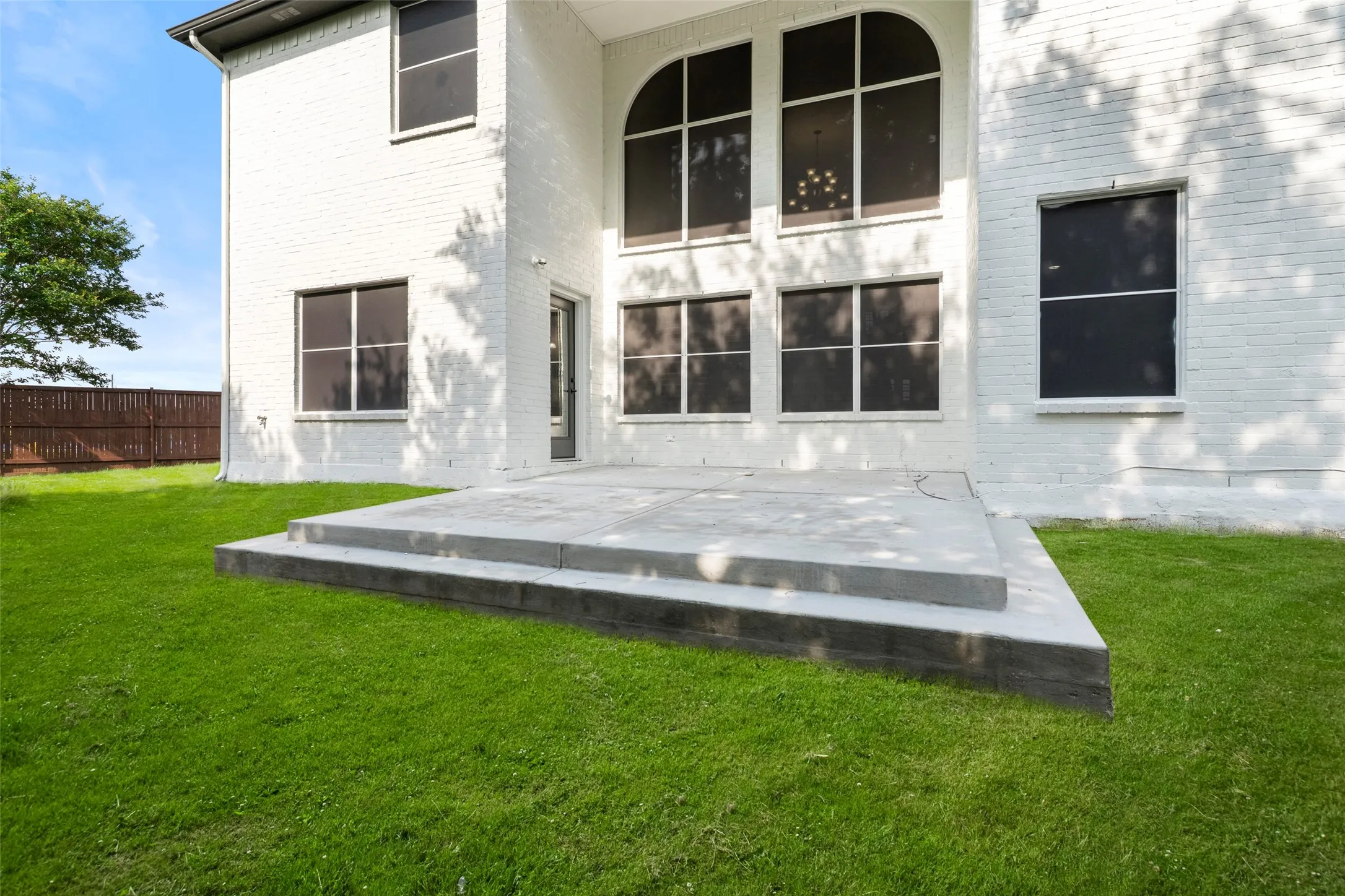 Single Family Residence For Sale in Collin County , 2019 Water Fall Way, Wylie, Texas 75098, 6 Bedroom, 4 Bathroom, 2 Garage spaces, 3,975 Sqft, built in 2007, mls#21285434, Real Estate Agent in Wylie, Homes For Sale in Collin county, Homes For Sale in Wylie, Realtor in Wylie Texas, Real Estate Brokerage Independent Realty Texas, Luminita Cordes Realtor