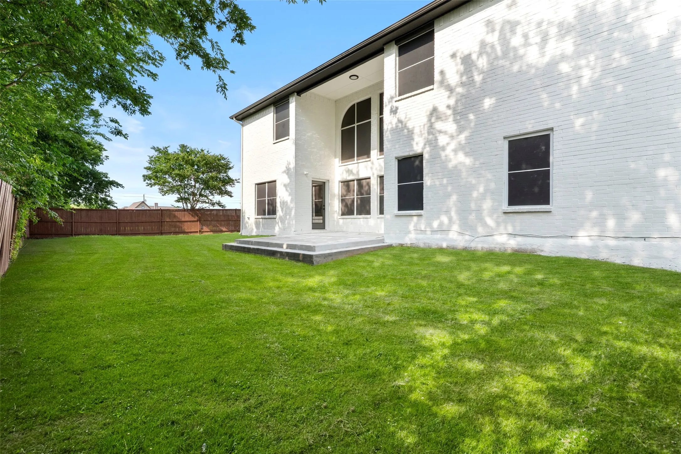 Single Family Residence For Sale in Collin County , 2019 Water Fall Way, Wylie, Texas 75098, 6 Bedroom, 4 Bathroom, 2 Garage spaces, 3,975 Sqft, built in 2007, mls#21285434, Real Estate Agent in Wylie, Homes For Sale in Collin county, Homes For Sale in Wylie, Realtor in Wylie Texas, Real Estate Brokerage Independent Realty Texas, Luminita Cordes Realtor