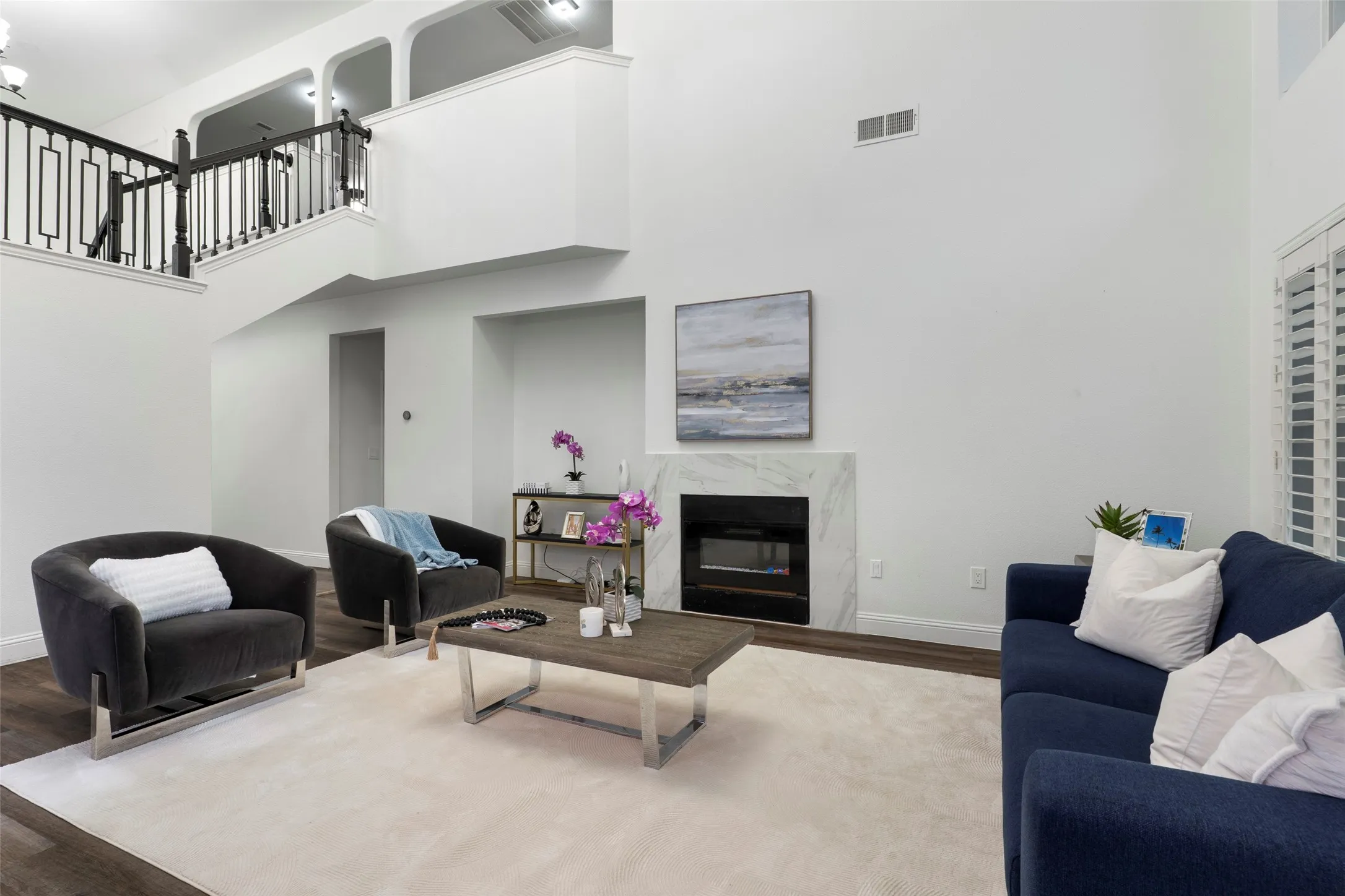 Single Family Residence For Sale in Collin County , 2019 Water Fall Way, Wylie, Texas 75098, 6 Bedroom, 4 Bathroom, 2 Garage spaces, 3,975 Sqft, built in 2007, mls#21285434, Real Estate Agent in Wylie, Homes For Sale in Collin county, Homes For Sale in Wylie, Realtor in Wylie Texas, Real Estate Brokerage Independent Realty Texas, Luminita Cordes Realtor