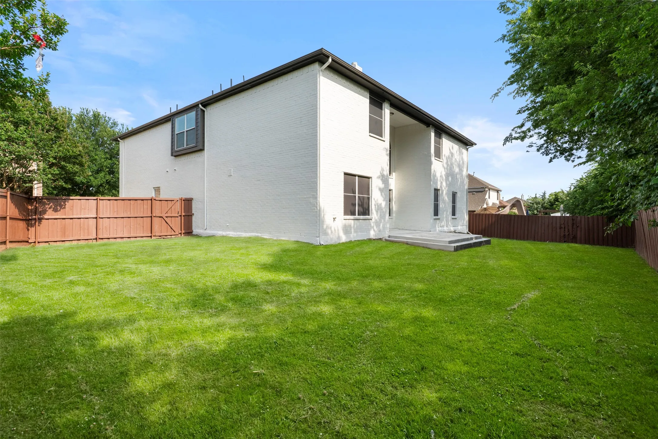 Single Family Residence For Sale in Collin County , 2019 Water Fall Way, Wylie, Texas 75098, 6 Bedroom, 4 Bathroom, 2 Garage spaces, 3,975 Sqft, built in 2007, mls#21285434, Real Estate Agent in Wylie, Homes For Sale in Collin county, Homes For Sale in Wylie, Realtor in Wylie Texas, Real Estate Brokerage Independent Realty Texas, Luminita Cordes Realtor