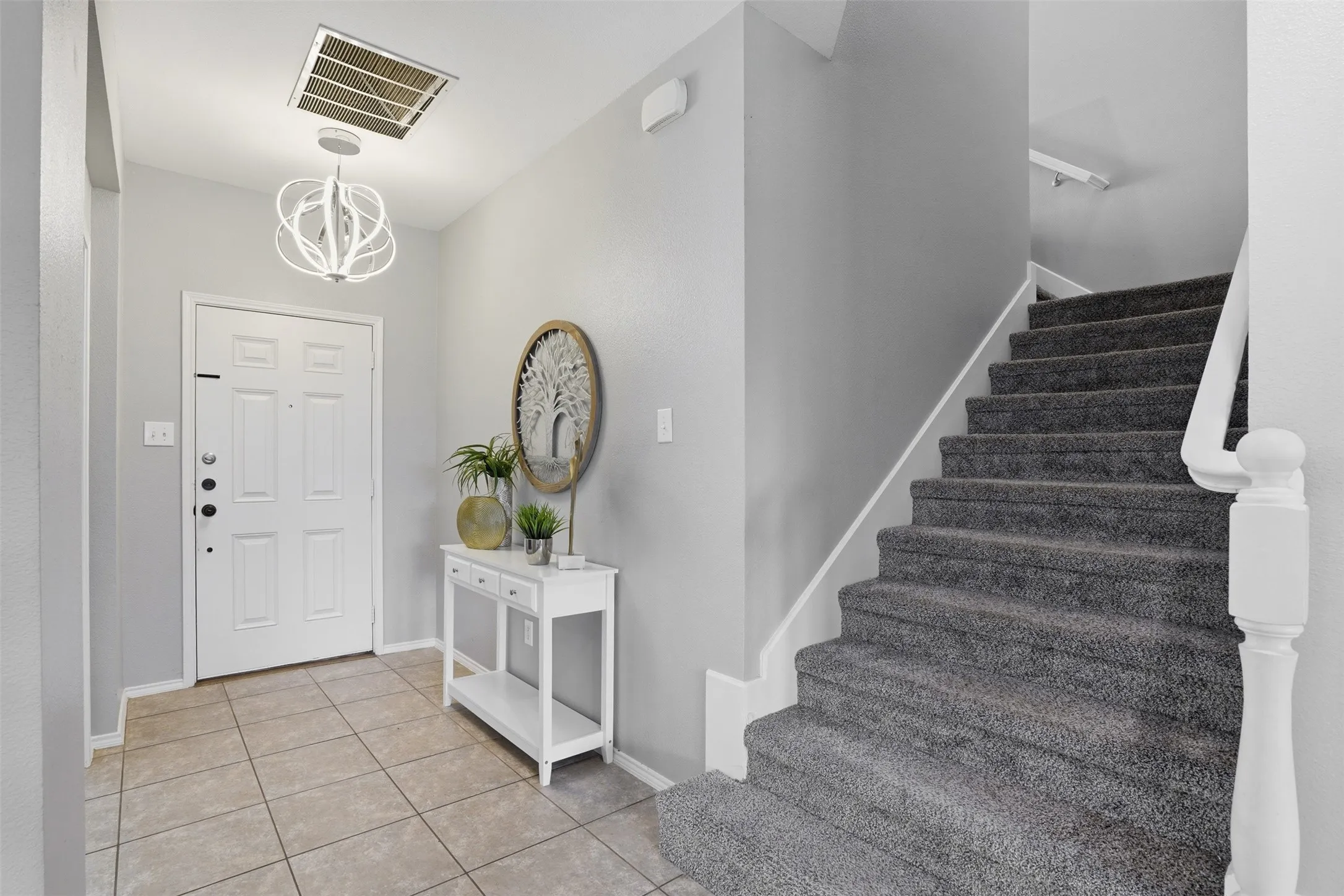 Single Family Residence For Sale in Denton County , 908 Lake Hollow Drive, Little Elm, Texas 75068, 4 Bedroom, 3 Bathroom, 2 Garage spaces, 2,920 Sqft, built in 2007, mls#21285421, Real Estate Agent in Little Elm, Homes For Sale in Denton county, Homes For Sale in Little Elm, Realtor in Little Elm Texas, Real Estate Brokerage Independent Realty Texas, Luminita Cordes Realtor