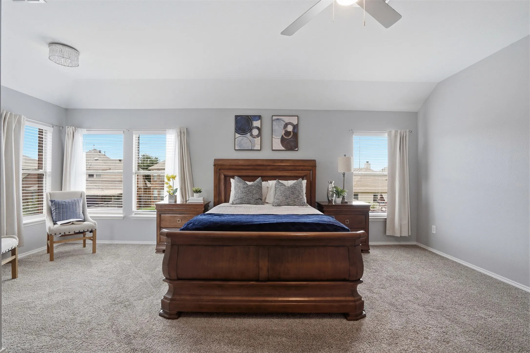 Single Family Residence For Sale in Denton County , 908 Lake Hollow Drive, Little Elm, Texas 75068, 4 Bedroom, 3 Bathroom, 2 Garage spaces, 2,920 Sqft, built in 2007, mls#21285421, Real Estate Agent in Little Elm, Homes For Sale in Denton county, Homes For Sale in Little Elm, Realtor in Little Elm Texas, Real Estate Brokerage Independent Realty Texas, Luminita Cordes Realtor