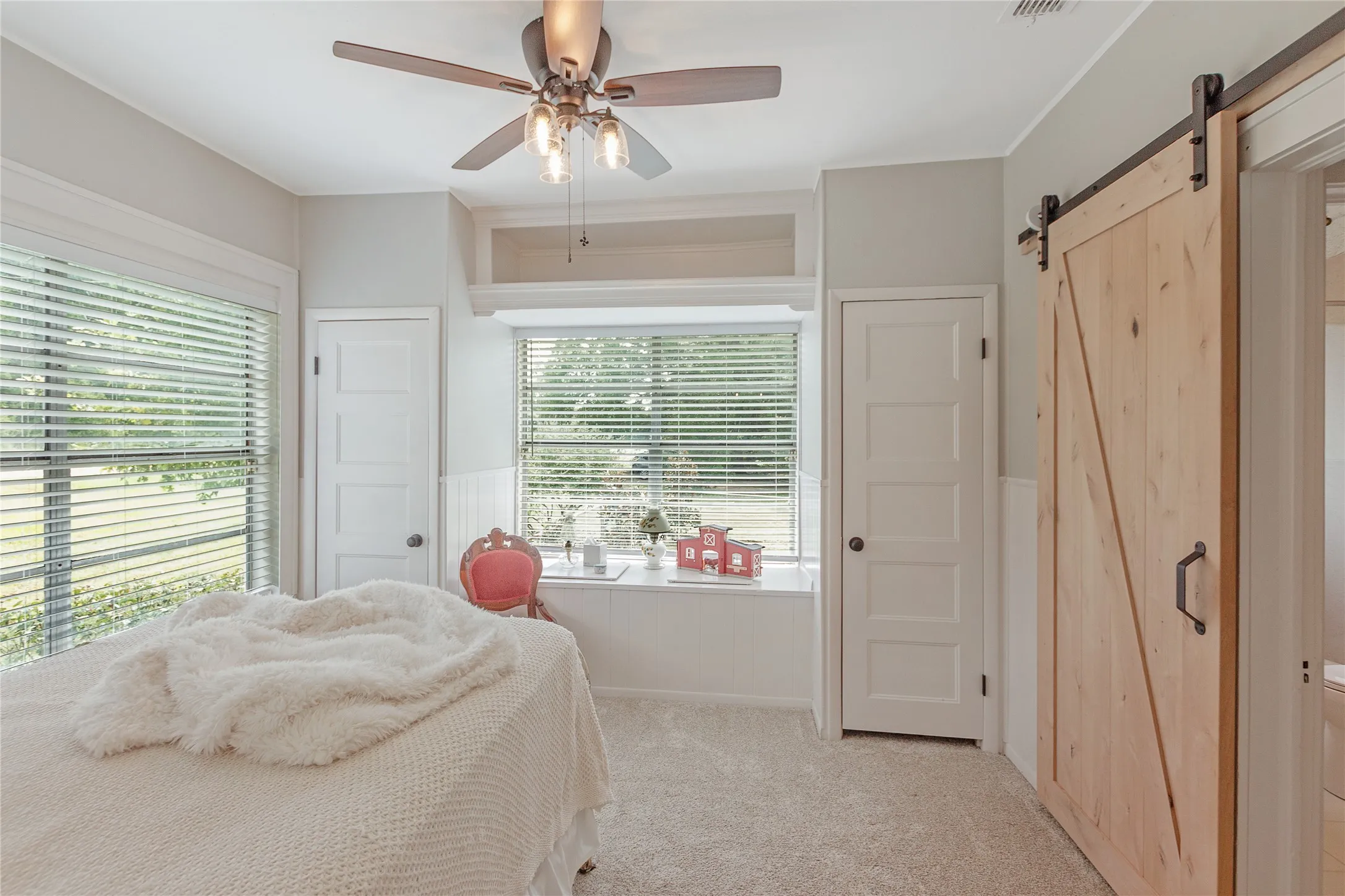 Single Family Residence For Sale in Smith County , 796 FM 2661, Tyler, Texas 75704, 3 Bedroom, 2 Bathroom, 2 Garage spaces, 1,864 Sqft, built in 1924, mls#21285590, Real Estate Agent in Tyler, Homes For Sale in Smith county, Homes For Sale in Tyler, Realtor in Tyler Texas, Real Estate Brokerage Independent Realty Texas, Luminita Cordes Realtor