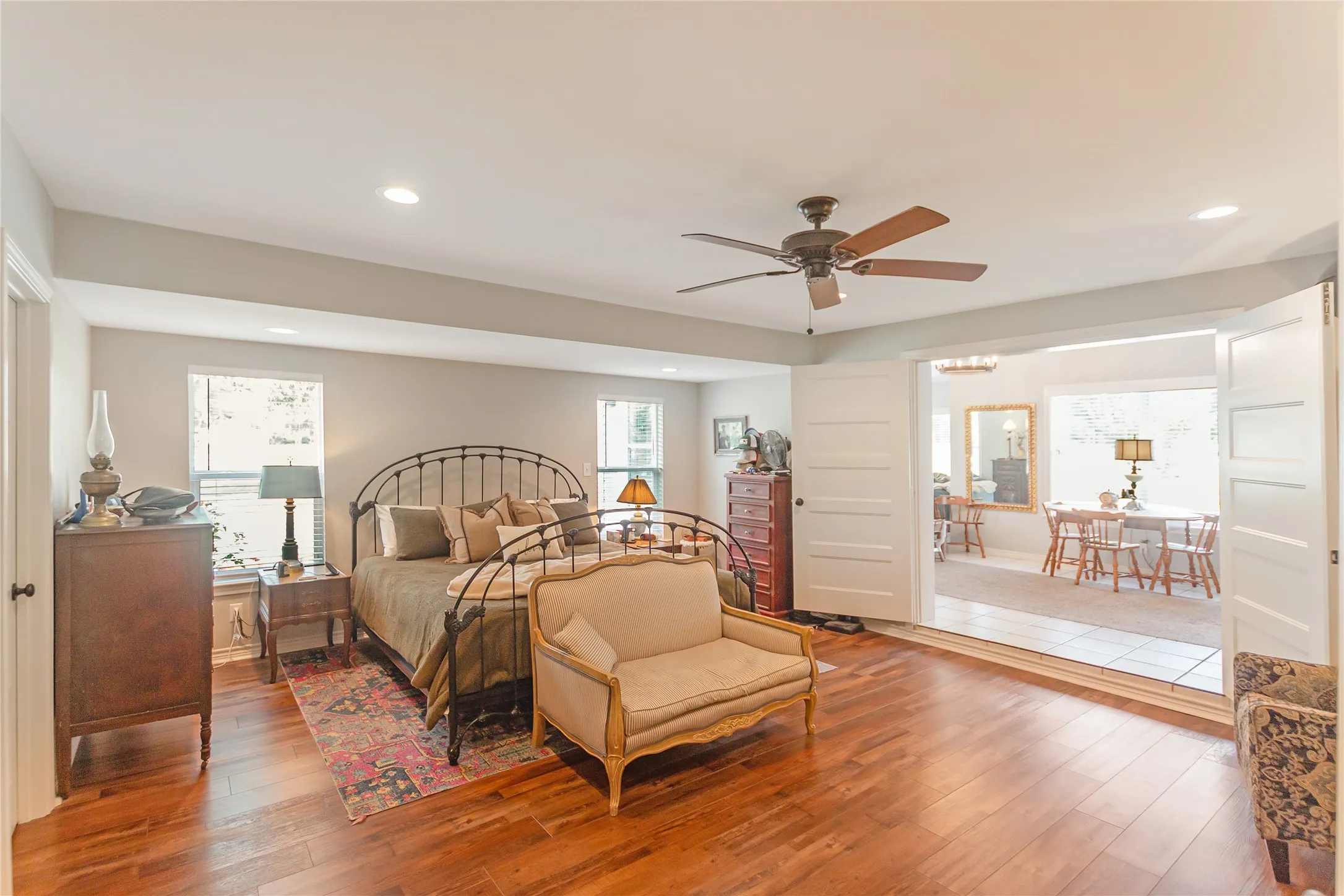 Single Family Residence For Sale in Smith County , 796 FM 2661, Tyler, Texas 75704, 3 Bedroom, 2 Bathroom, 2 Garage spaces, 1,864 Sqft, built in 1924, mls#21285590, Real Estate Agent in Tyler, Homes For Sale in Smith county, Homes For Sale in Tyler, Realtor in Tyler Texas, Real Estate Brokerage Independent Realty Texas, Luminita Cordes Realtor