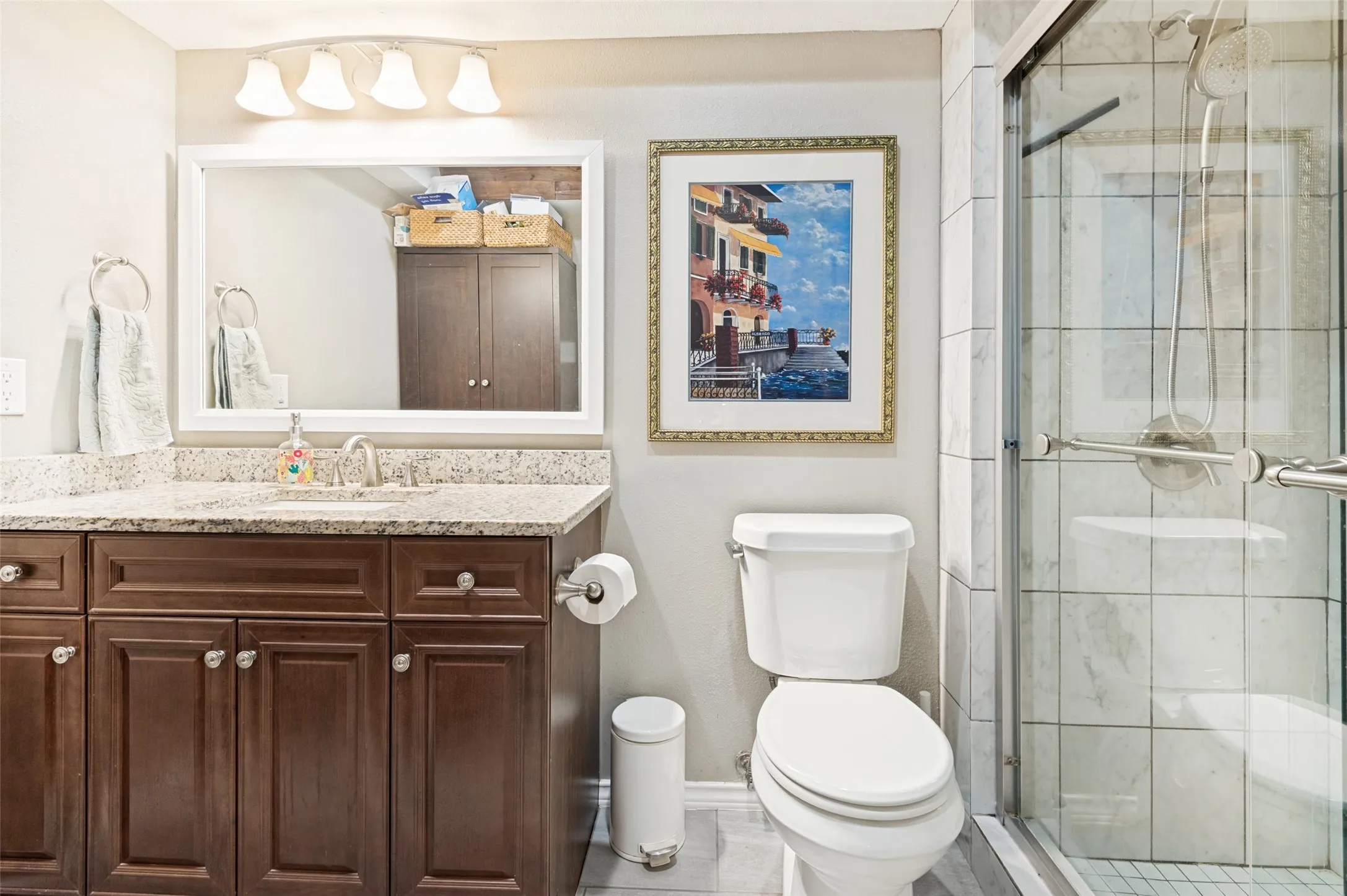 Single Family Residence For Sale in Tarrant County , 805 Live Oak Lane, Arlington, Texas 76012, 4 Bedrooms, 3 Bathrooms, 2 Garage spaces, 3,427 Sqft, built in 1965, Price $519,900, mls#21285599, Real Estate Agent in Arlington, Homes For Sale in Tarrant county, Homes For Sale in Arlington, Realtor in Arlington Texas, Real Estate Brokerage Independent Realty Texas, Luminita Cordes Realtor