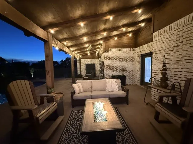 Single Family Residence For Sale in Collin County , 1177 LONE STAR Road, Celina, Texas 75009, 4 Bedroom, 3 Bathroom, 2 Garage spaces, 2,689 Sqft, built in 2004, mls#21284851, Real Estate Agent in Celina, Homes For Sale in Collin county, Homes For Sale in Celina, Realtor in Celina Texas, Real Estate Brokerage Independent Realty Texas, Luminita Cordes Realtor