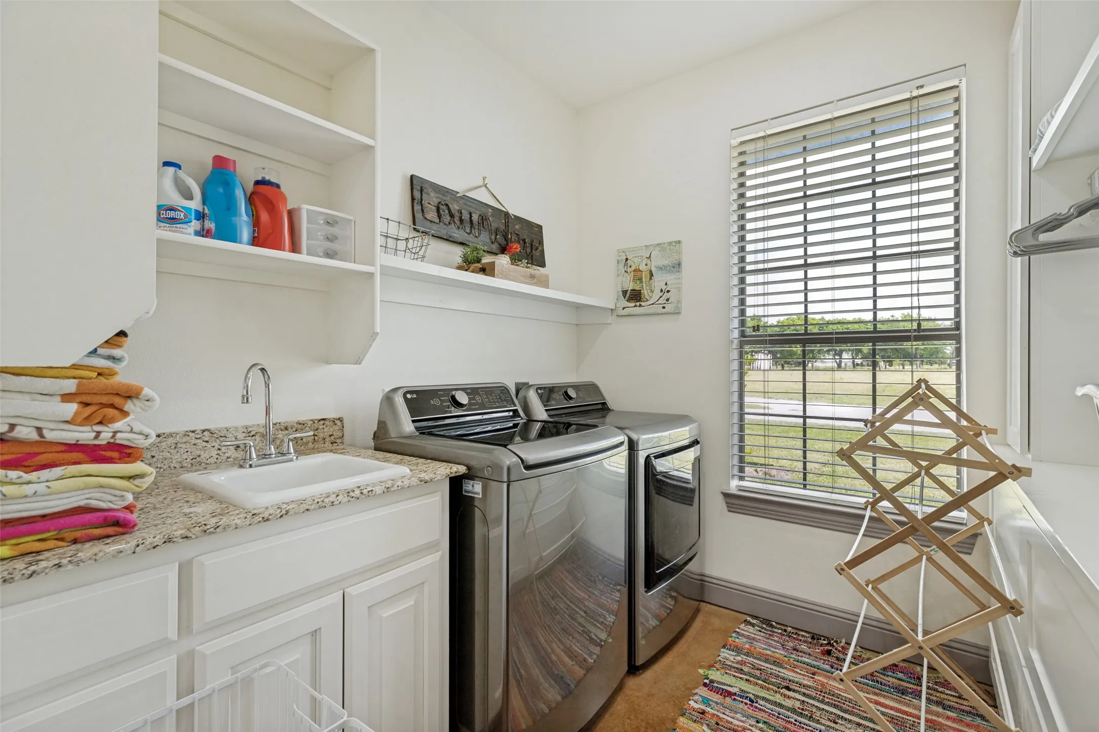 Single Family Residence For Sale in Collin County , 1177 LONE STAR Road, Celina, Texas 75009, 4 Bedroom, 3 Bathroom, 2 Garage spaces, 2,689 Sqft, built in 2004, mls#21284851, Real Estate Agent in Celina, Homes For Sale in Collin county, Homes For Sale in Celina, Realtor in Celina Texas, Real Estate Brokerage Independent Realty Texas, Luminita Cordes Realtor