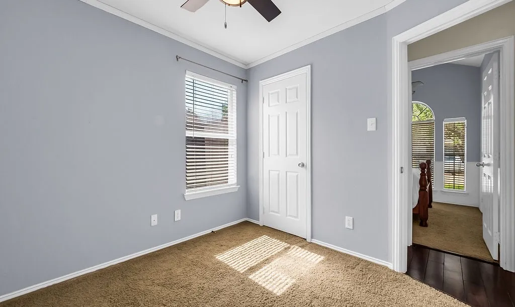Single Family Residence For Sale in Collin County , 4905 Fox Ridge Lane, Mc Kinney, Texas 75071, 3 Bedroom, 2 Bathroom, 2 Garage spaces, 1,245 Sqft, built in 2001, mls#21285565, Real Estate Agent in Mc Kinney, Homes For Sale in Collin county, Homes For Sale in Mc Kinney, Realtor in Mc Kinney Texas, Real Estate Brokerage Independent Realty Texas, Luminita Cordes Realtor