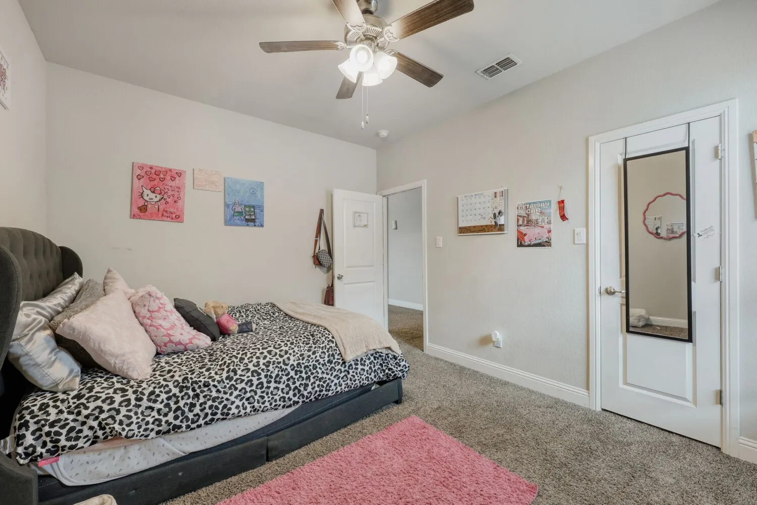 Single Family Residence For Sale in Ellis County , 422 Milligan Drive, Midlothian, Texas 76065, 4 Bedroom, 4 Bathroom, 2 Garage spaces, 2,801 Sqft, built in 2020, mls#21277556, Real Estate Agent in Midlothian, Homes For Sale in Ellis county, Homes For Sale in Midlothian, Realtor in Midlothian Texas, Real Estate Brokerage Independent Realty Texas, Luminita Cordes Realtor