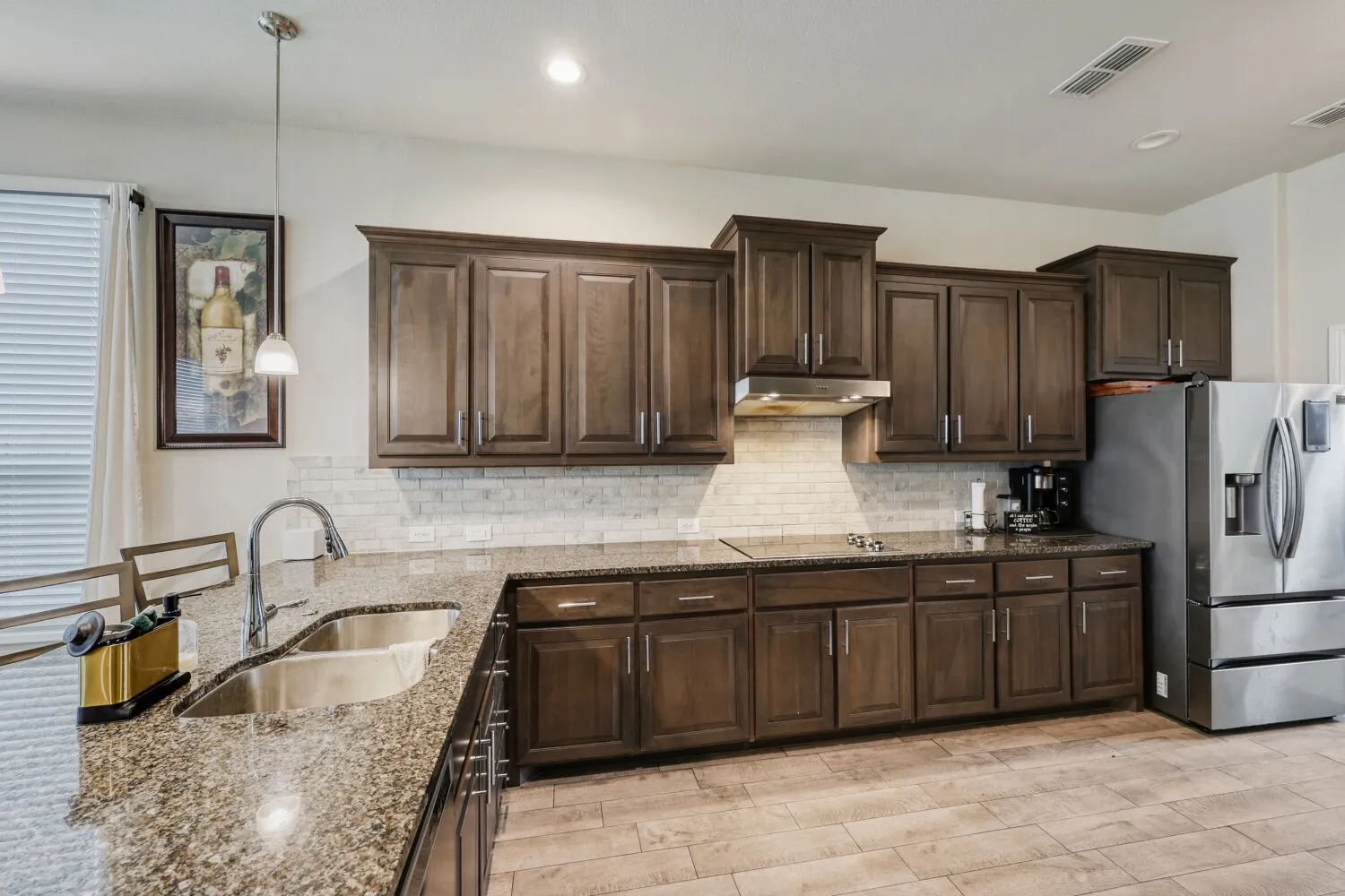 Single Family Residence For Sale in Ellis County , 422 Milligan Drive, Midlothian, Texas 76065, 4 Bedroom, 4 Bathroom, 2 Garage spaces, 2,801 Sqft, built in 2020, mls#21277556, Real Estate Agent in Midlothian, Homes For Sale in Ellis county, Homes For Sale in Midlothian, Realtor in Midlothian Texas, Real Estate Brokerage Independent Realty Texas, Luminita Cordes Realtor