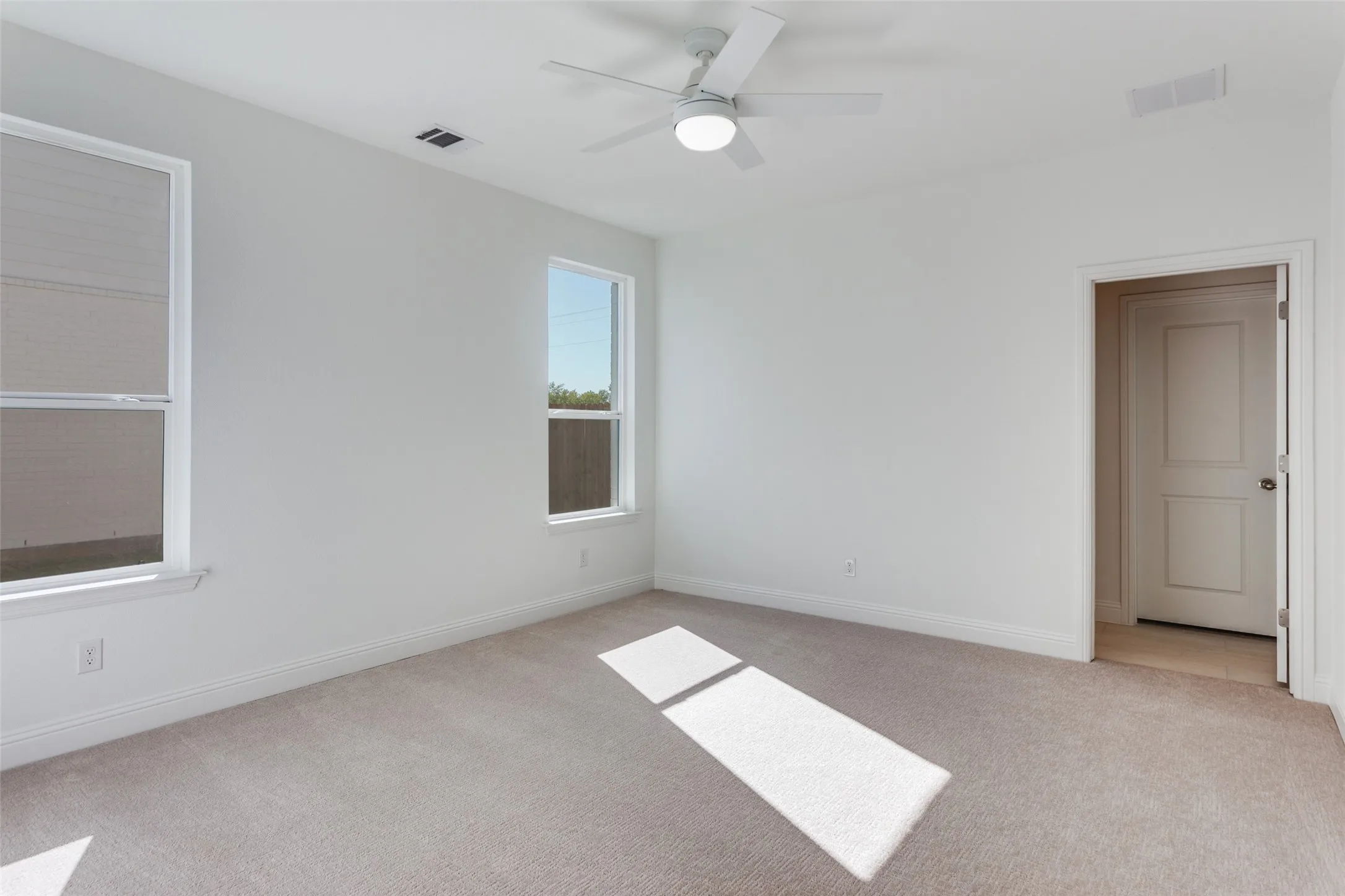 Single Family Residence For Sale in Denton County , 2712 Glasgow Way, Denton, Texas 76207, 3 Bedroom, 2 Bathroom, 2 Garage spaces, 1,619 Sqft, built in 2025, mls#21280148, Real Estate Agent in Denton, Homes For Sale in Denton county, Homes For Sale in Denton, Realtor in Denton Texas, Real Estate Brokerage Independent Realty Texas, Luminita Cordes Realtor