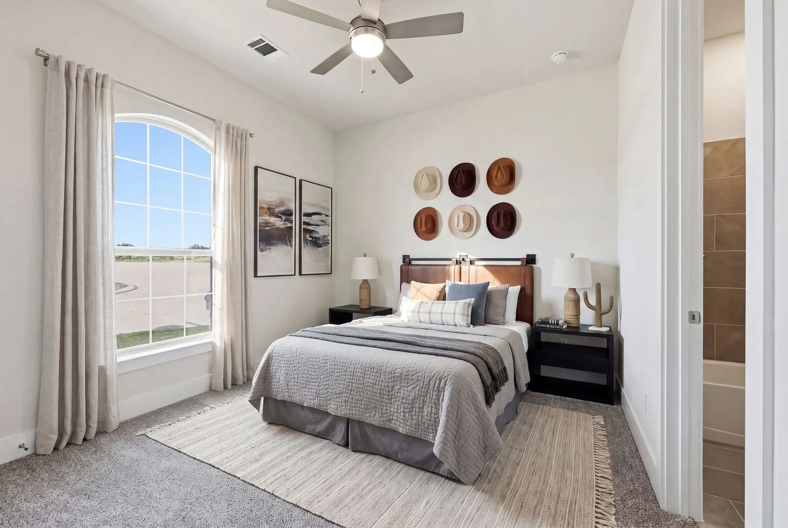 1601_Second_bedroom
