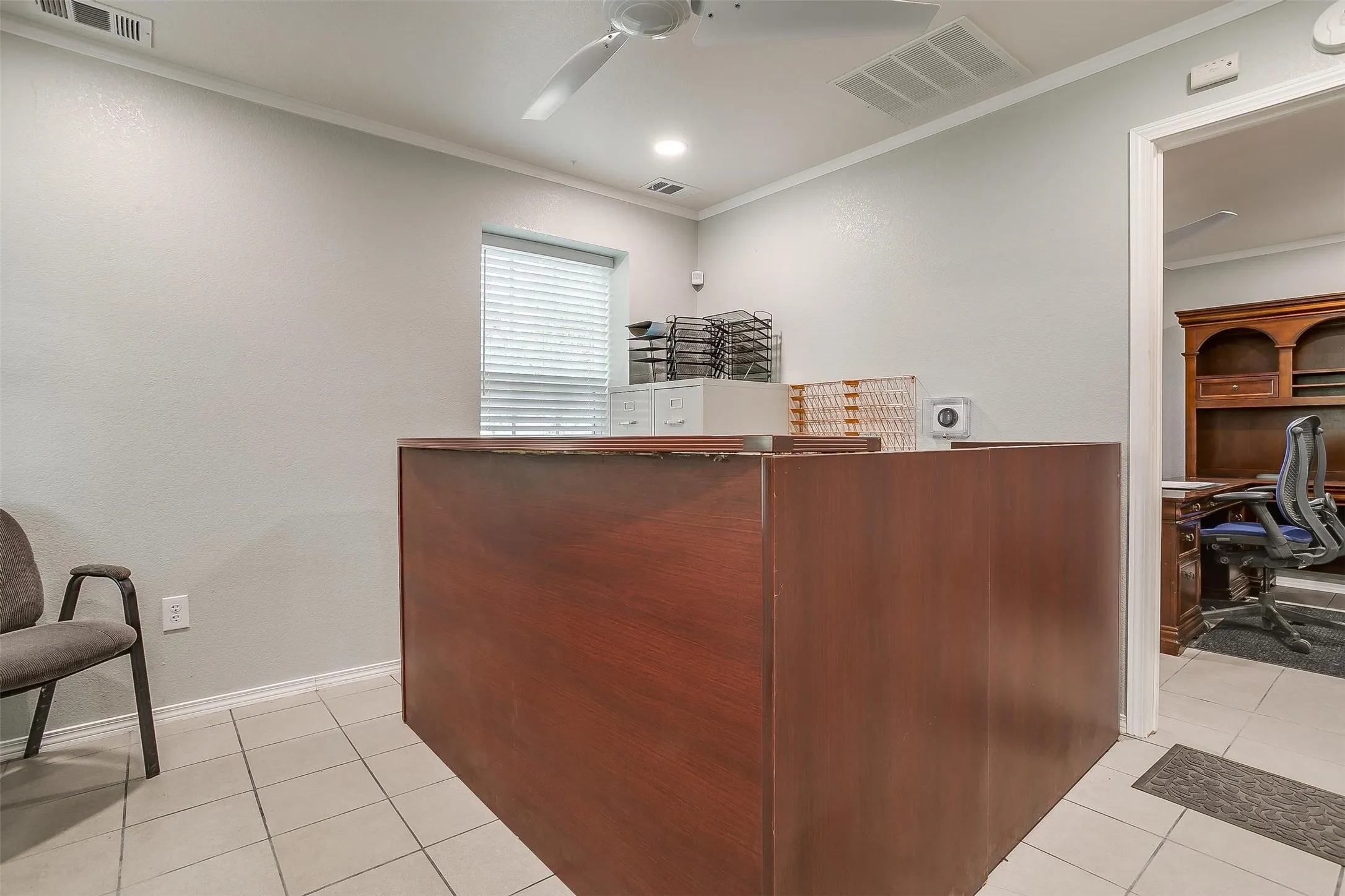 Receptionist area .