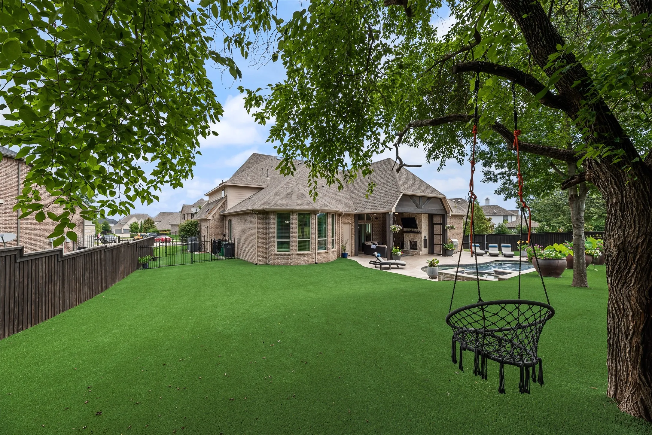 Single Family Residence For Sale in Collin County , 3400 Spicewood Drive, Prosper, Texas 75078, 4 Bedroom, 6 Bathroom, 3 Garage spaces, 4,079 Sqft, built in 2015, mls#21276136, Real Estate Agent in Prosper, Homes For Sale in Collin county, Homes For Sale in Prosper, Realtor in Prosper Texas, Real Estate Brokerage Independent Realty Texas, Luminita Cordes Realtor