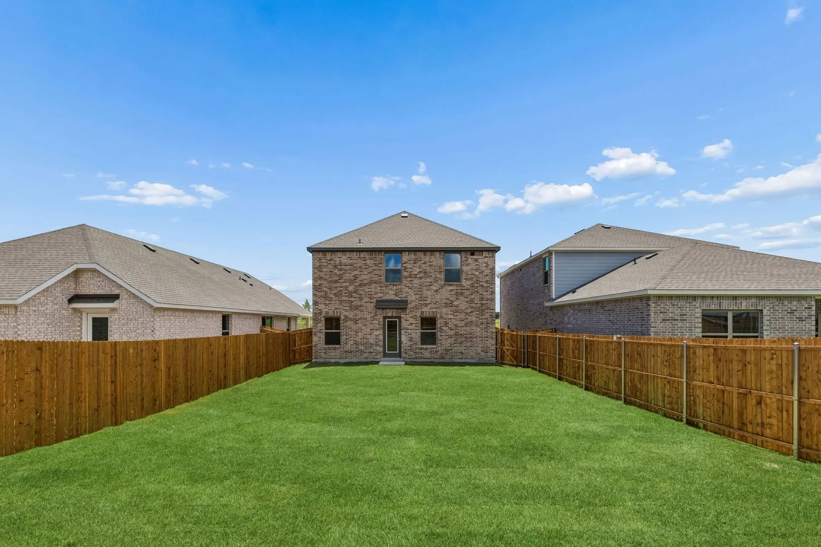 26-708Hillcrest_026