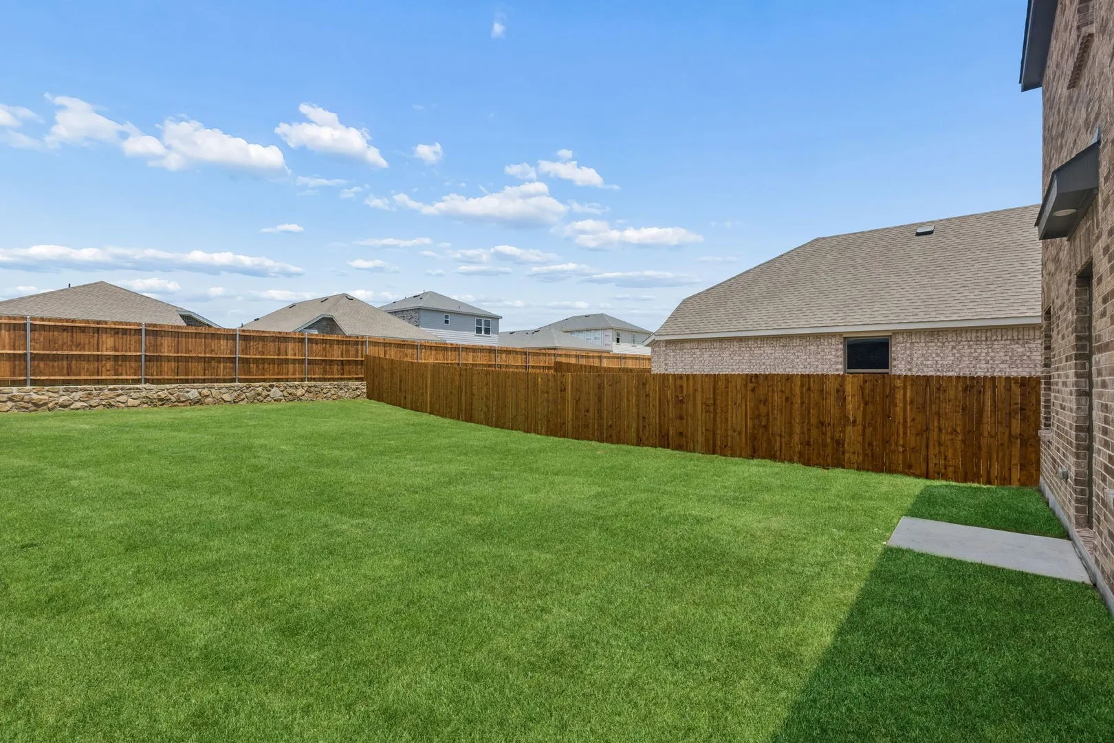 24-708Hillcrest_024
