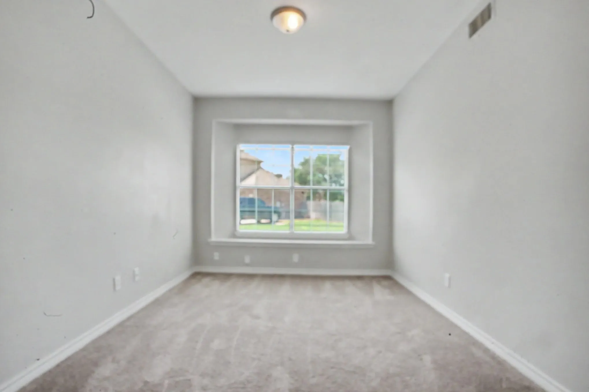 Single Family Residence For Sale in Ellis County , 1105 Blaze Court, Midlothian, Texas 76065, 5 Bedroom, 4 Bathroom, 3 Garage spaces, 4,261 Sqft, built in 2005, mls#21280547, Real Estate Agent in Midlothian, Homes For Sale in Ellis county, Homes For Sale in Midlothian, Realtor in Midlothian Texas, Real Estate Brokerage Independent Realty Texas, Luminita Cordes Realtor