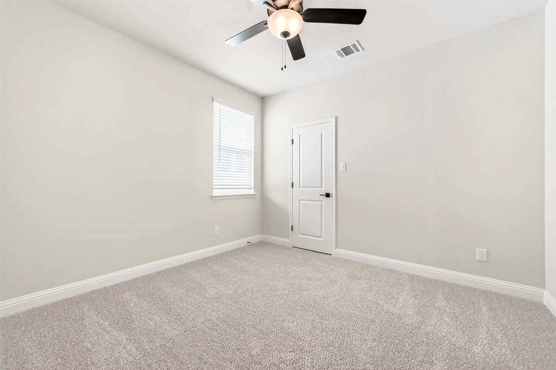 Single Family Residence For Sale in Collin County , 1605 Shenandoah Trail, Anna, Texas 75409, 3 Bedroom, 3 Bathroom, 2 Garage spaces, 2,072 Sqft, built in 2026, mls#21285659, Real Estate Agent in Anna, Homes For Sale in Collin county, Homes For Sale in Anna, Realtor in Anna Texas, Real Estate Brokerage Independent Realty Texas, Luminita Cordes Realtor