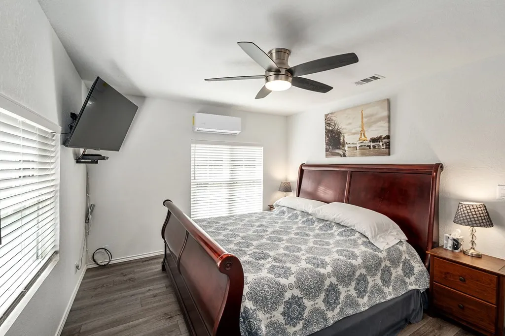 Single Family Residence For Sale in Henderson County , 105 Tarno Lane, Gun Barrel City, Texas 75156, 3 Bedroom, 3 Bathroom, Garage spaces, 1,560 Sqft, built in 0, mls#21281134, Real Estate Agent in Gun Barrel City, Homes For Sale in Henderson county, Homes For Sale in Gun Barrel City, Realtor in Gun Barrel City Texas, Real Estate Brokerage Independent Realty Texas, Luminita Cordes Realtor