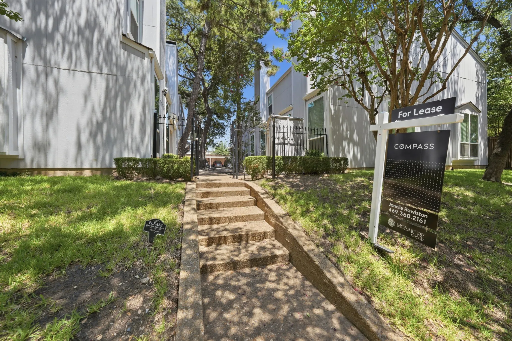 Condominium For Rent in Dallas County , 2815 Welborn Street 101, Dallas, Texas 75219, 2 Bedroom, 2 Bathroom, Garage spaces, 1,232 Sqft, built in 1981, mls#21285635, Real Estate Agent in Dallas, Homes For Rent in Dallas county, Homes For Rent in Dallas, Realtor in Dallas Texas, Real Estate Brokerage Independent Realty Texas, Luminita Cordes Realtor