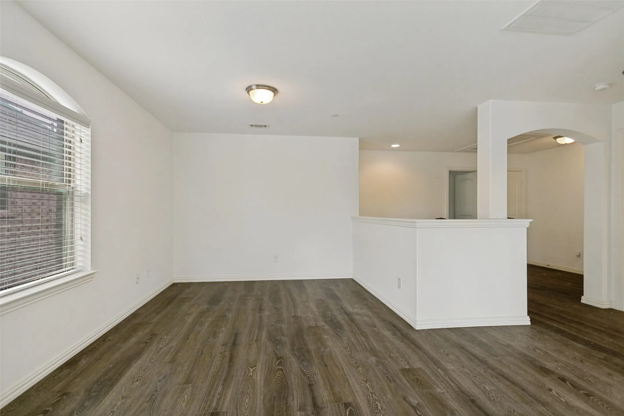 Single Family Residence For Sale in Collin County , 2324 Molly Lane, Plano, Texas 75074, 3 Bedrooms, 4 Bathrooms, 2 Garage spaces, 2,124 Sqft, built in 2017, Price $430,000, mls#21284916, Real Estate Agent in Plano, Homes For Sale in Collin county, Homes For Sale in Plano, Realtor in Plano Texas, Real Estate Brokerage Independent Realty Texas, Luminita Cordes Realtor