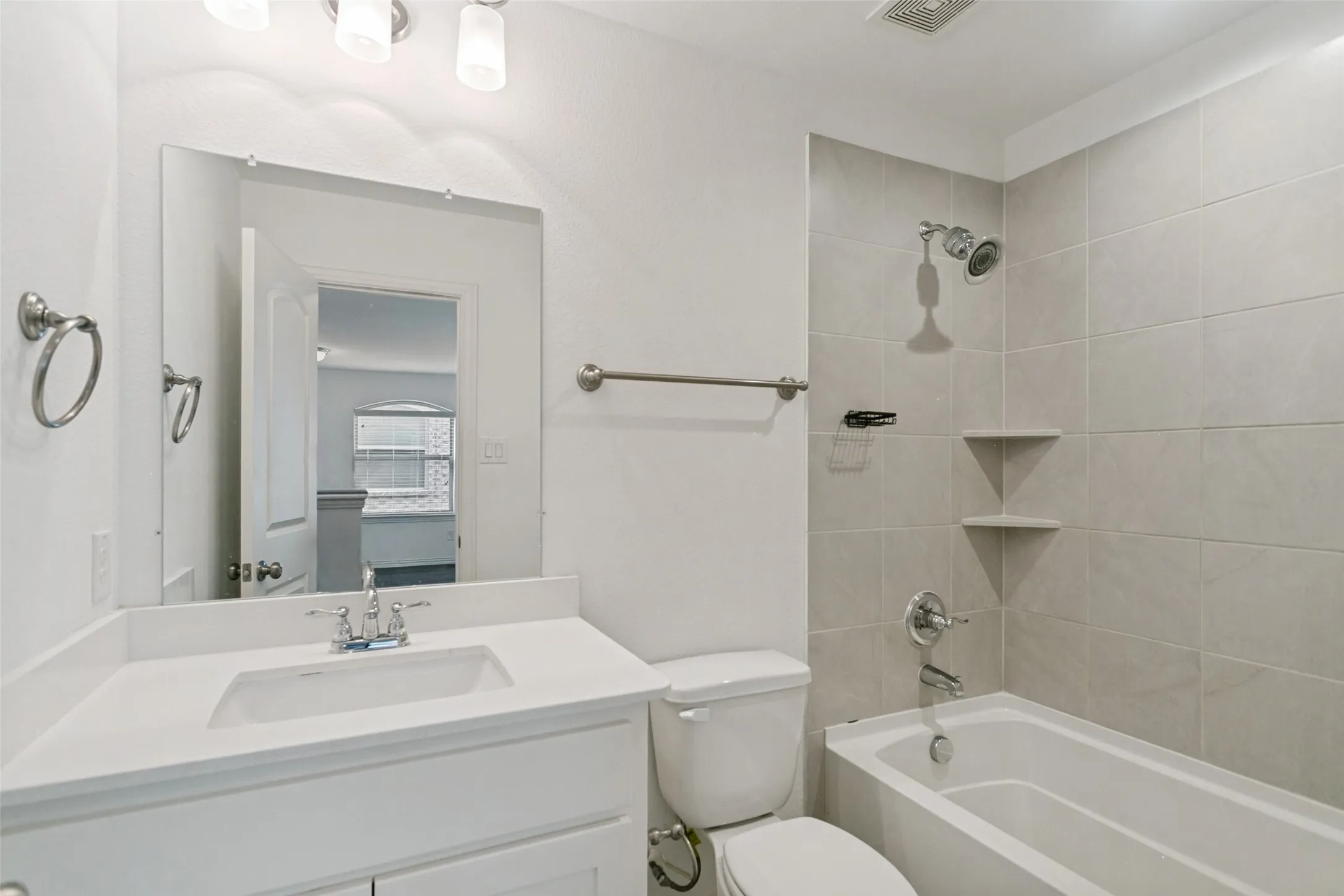 Single Family Residence For Sale in Collin County , 2324 Molly Lane, Plano, Texas 75074, 3 Bedrooms, 4 Bathrooms, 2 Garage spaces, 2,124 Sqft, built in 2017, Price $430,000, mls#21284916, Real Estate Agent in Plano, Homes For Sale in Collin county, Homes For Sale in Plano, Realtor in Plano Texas, Real Estate Brokerage Independent Realty Texas, Luminita Cordes Realtor