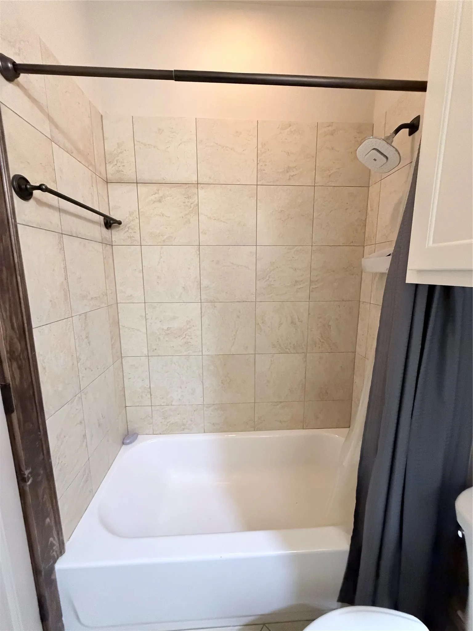 Condominium For Sale in Denton County , 11351 Hilltop #105 Road, Argyle, Texas 76226, 3 Bedrooms, 2 Bathrooms, Garage spaces, 1,715 Sqft, built in 2002, Price $310,000, mls#21285702, Real Estate Agent in Argyle, Homes For Sale in Denton county, Homes For Sale in Argyle, Realtor in Argyle Texas, Real Estate Brokerage Independent Realty Texas, Luminita Cordes Realtor