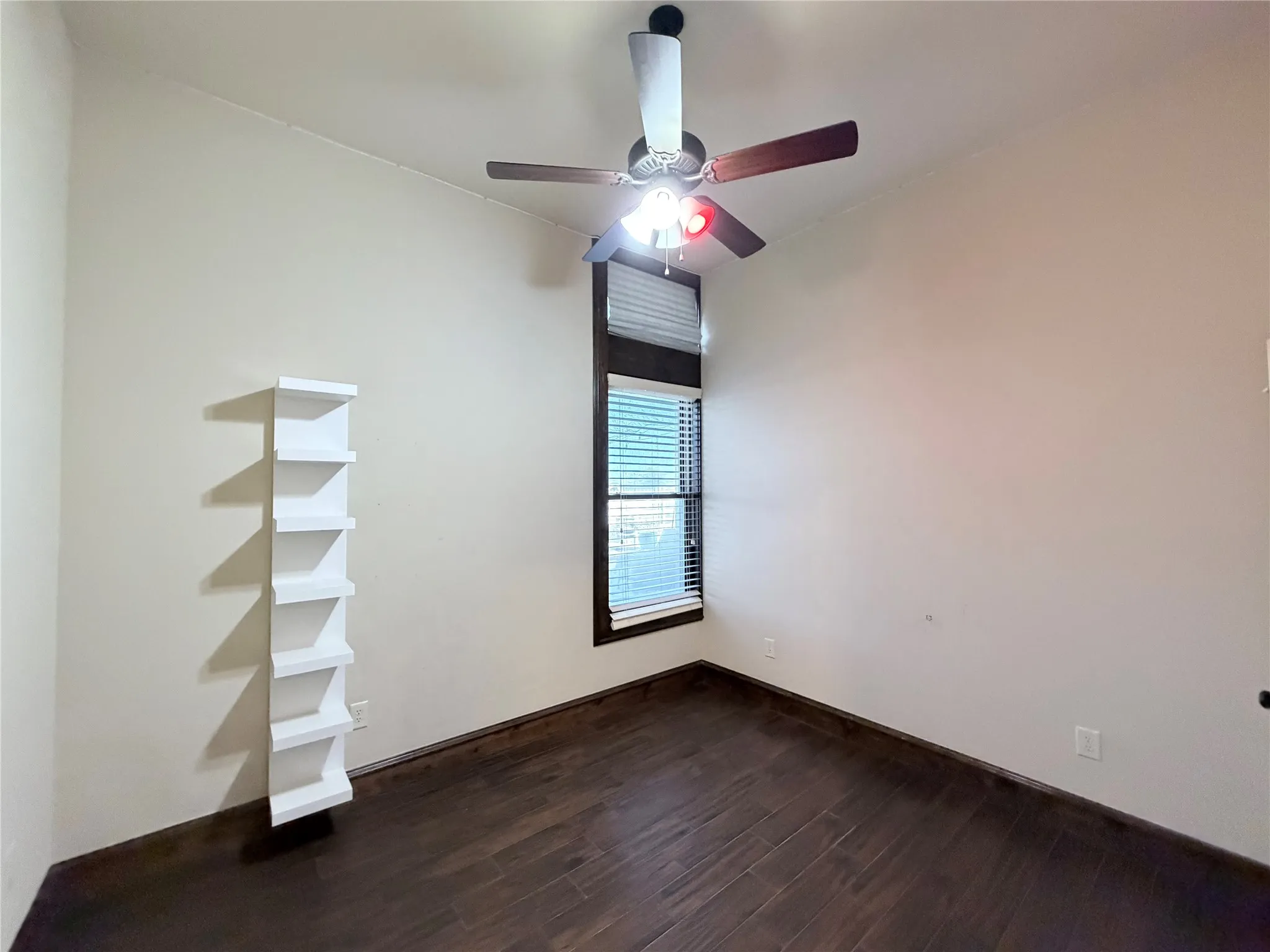 Condominium For Sale in Denton County , 11351 Hilltop #105 Road, Argyle, Texas 76226, 3 Bedrooms, 2 Bathrooms, Garage spaces, 1,715 Sqft, built in 2002, Price $310,000, mls#21285702, Real Estate Agent in Argyle, Homes For Sale in Denton county, Homes For Sale in Argyle, Realtor in Argyle Texas, Real Estate Brokerage Independent Realty Texas, Luminita Cordes Realtor