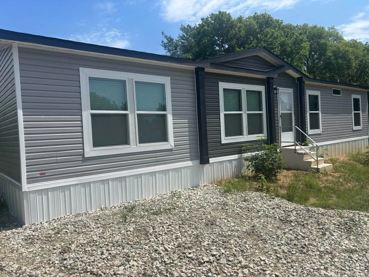 Mobile Home For Sale in Henderson County , 1429 Oak Hill Drive, Kemp, Texas 75143, 3 Bedroom, 2 Bathroom, Garage spaces, 1,475 Sqft, built in 2025, mls#21285589, Real Estate Agent in Kemp, Homes For Sale in Henderson county, Homes For Sale in Kemp, Realtor in Kemp Texas, Real Estate Brokerage Independent Realty Texas, Luminita Cordes Realtor