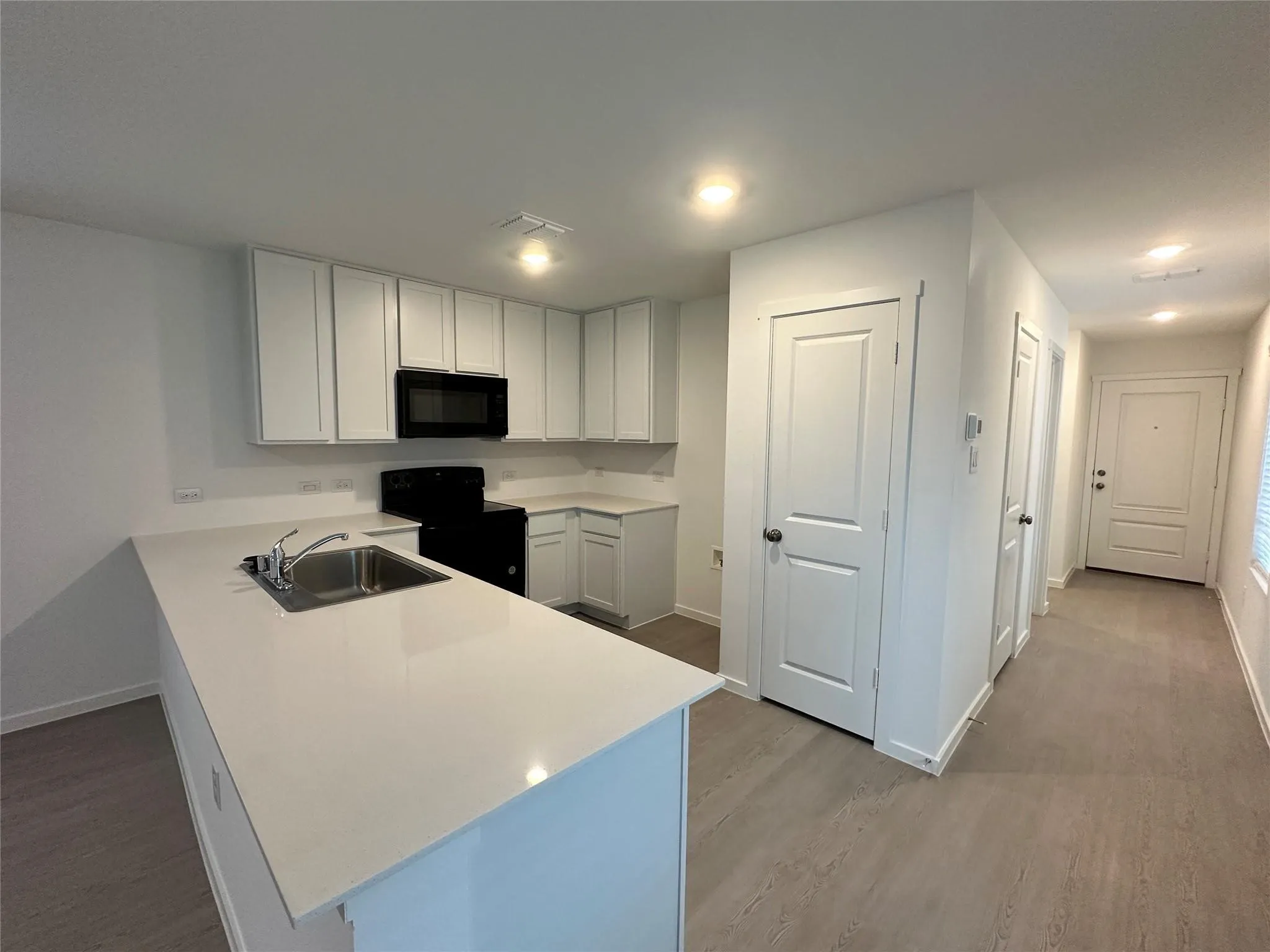 Single Family Residence For Rent in Collin County , 924 Sandhill Crane Lane, Princeton, Texas 75407, 3 Bedroom, 3 Bathroom, 1 Garage spaces, 1,360 Sqft, built in 2025, mls#21285729, Real Estate Agent in Princeton, Homes For Rent in Collin county, Homes For Rent in Princeton, Realtor in Princeton Texas, Real Estate Brokerage Independent Realty Texas, Luminita Cordes Realtor