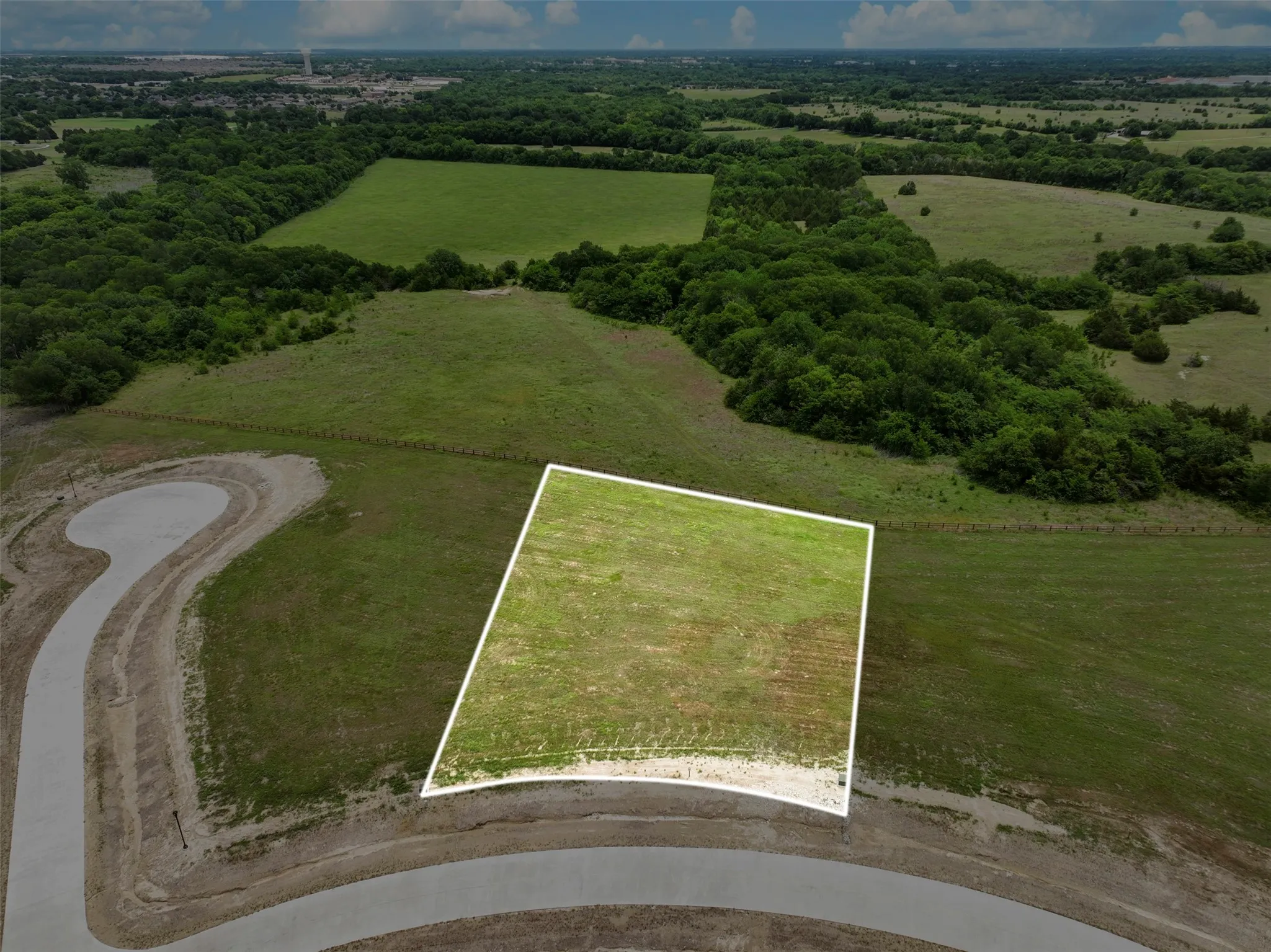 Improved Land For Sale in Ellis County , Lot 67 Bynum Springs, Oak Leaf, Texas 75154, 0, 0, Garage spaces, 0 Sqft, built in 0, mls#21283237, Real Estate Agent in Oak Leaf, Homes For Sale in Ellis county, Homes For Sale in Oak Leaf, Realtor in Oak Leaf Texas, Real Estate Brokerage Independent Realty Texas, Luminita Cordes Realtor