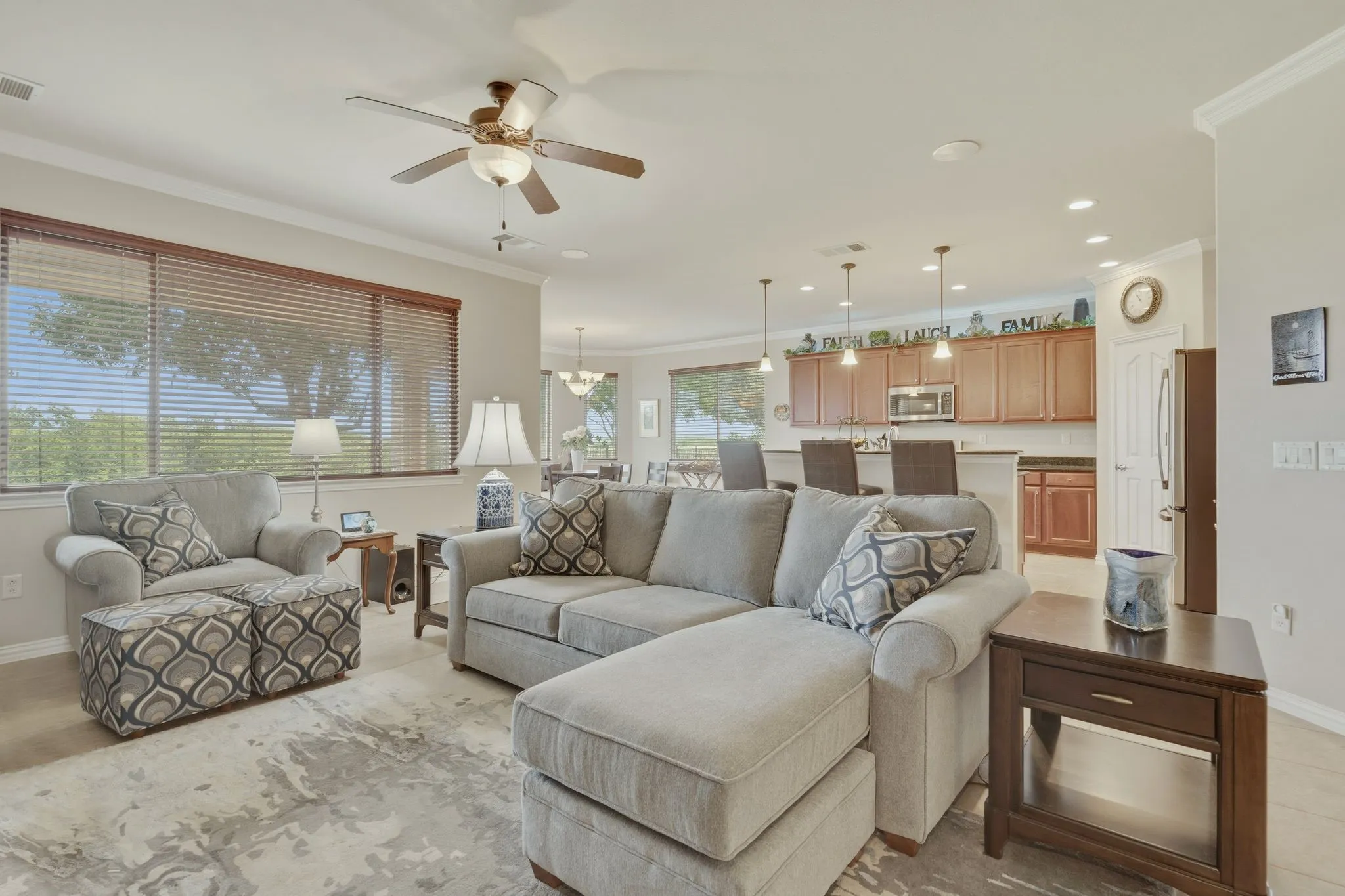 Living room to kitchen and nook views