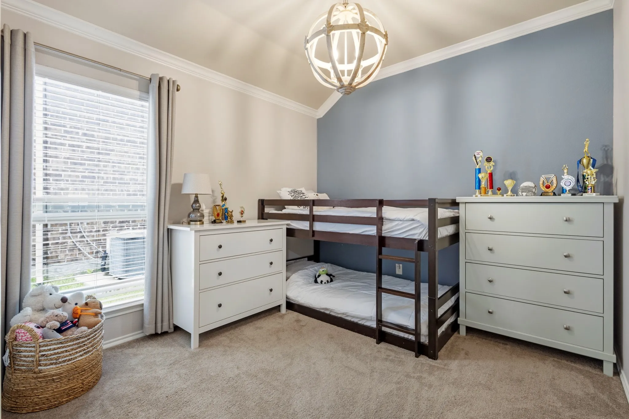 Single Family Residence For Sale in Collin County , 405 Cherry Spring Drive, Mc Kinney, Texas 75072, 4 Bedroom, 2 Bathroom, 2 Garage spaces, 2,045 Sqft, built in 2014, mls#21285550, Real Estate Agent in Mc Kinney, Homes For Sale in Collin county, Homes For Sale in Mc Kinney, Realtor in Mc Kinney Texas, Real Estate Brokerage Independent Realty Texas, Luminita Cordes Realtor