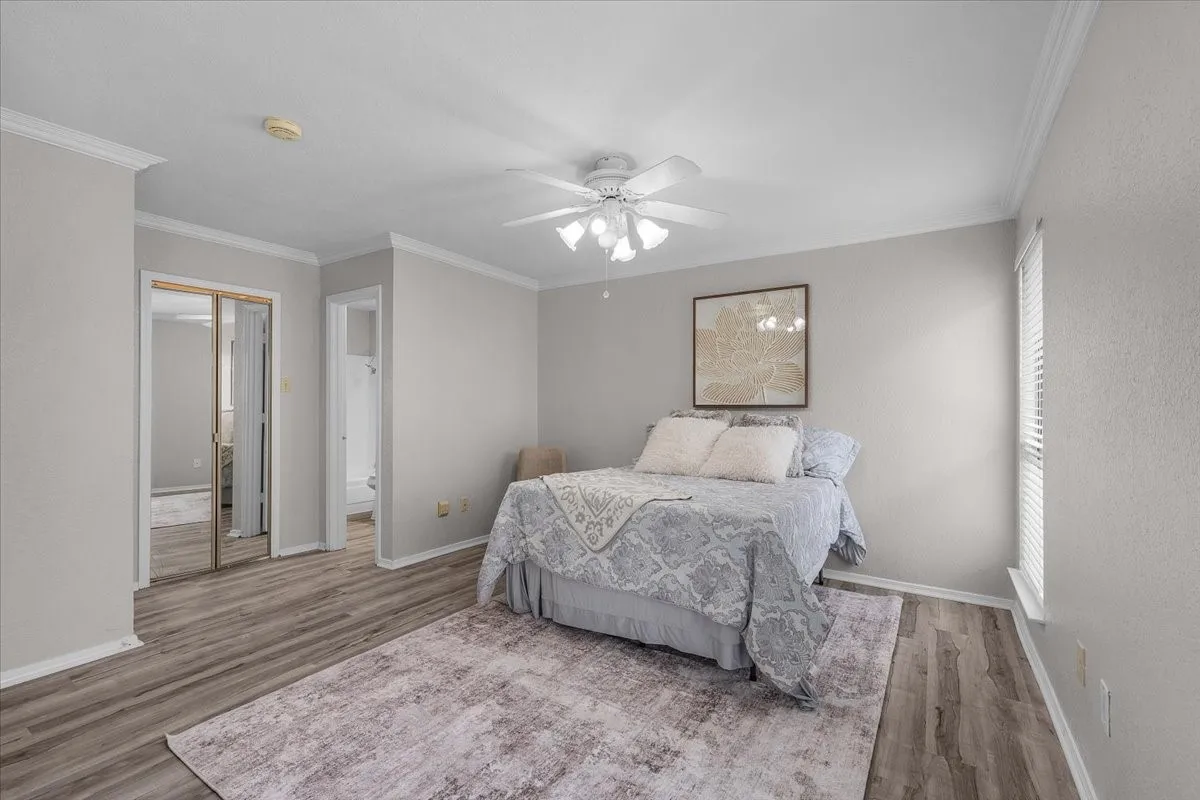 Single Family Residence For Sale in Denton County , 3120 Mayfair Drive, Carrollton, Texas 75007, 3 Bedroom, 2 Bathroom, 2 Garage spaces, 1,645 Sqft, built in 1980, mls#21284593, Real Estate Agent in Carrollton, Homes For Sale in Denton county, Homes For Sale in Carrollton, Realtor in Carrollton Texas, Real Estate Brokerage Independent Realty Texas, Luminita Cordes Realtor