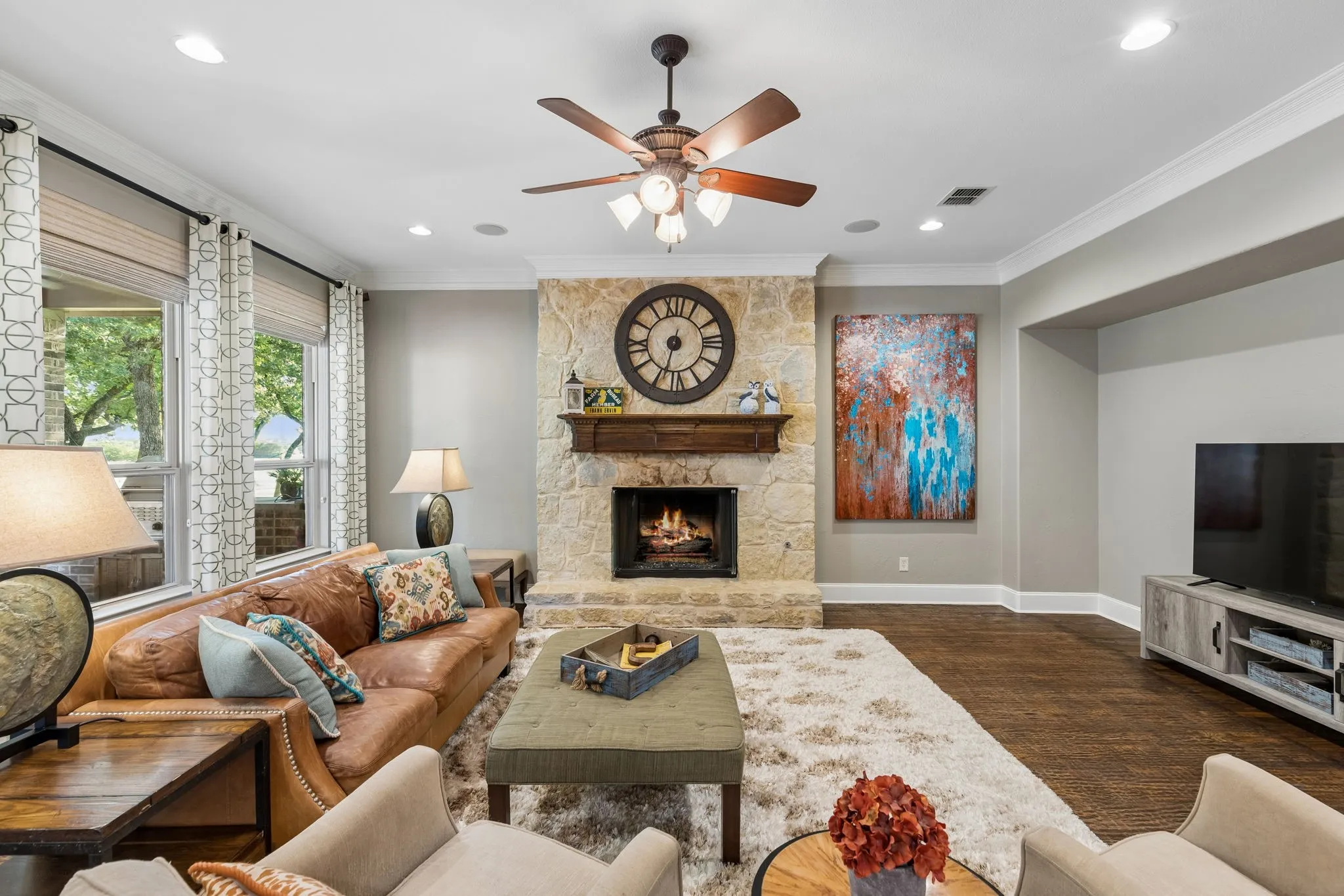 Single Family Residence For Sale in Denton County , 120 Hidden Valley Airpark, Shady Shores, Texas 76208, 3 Bedroom, 4 Bathroom, 3 Garage spaces, 3,445 Sqft, built in 2009, mls#21258980, Real Estate Agent in Shady Shores, Homes For Sale in Denton county, Homes For Sale in Shady Shores, Realtor in Shady Shores Texas, Real Estate Brokerage Independent Realty Texas, Luminita Cordes Realtor