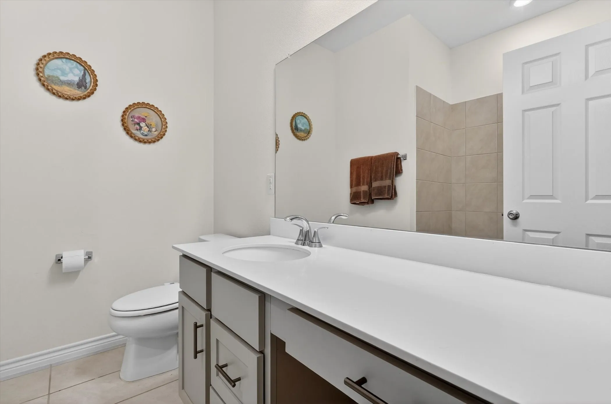 Single Family Residence For Sale in Denton County , 976 Brock Drive, Aubrey, Texas 76227, 4 Bedroom, 2 Bathroom, 2 Garage spaces, 2,133 Sqft, built in 2023, mls#21285796, Real Estate Agent in Aubrey, Homes For Sale in Denton county, Homes For Sale in Aubrey, Realtor in Aubrey Texas, Real Estate Brokerage Independent Realty Texas, Luminita Cordes Realtor