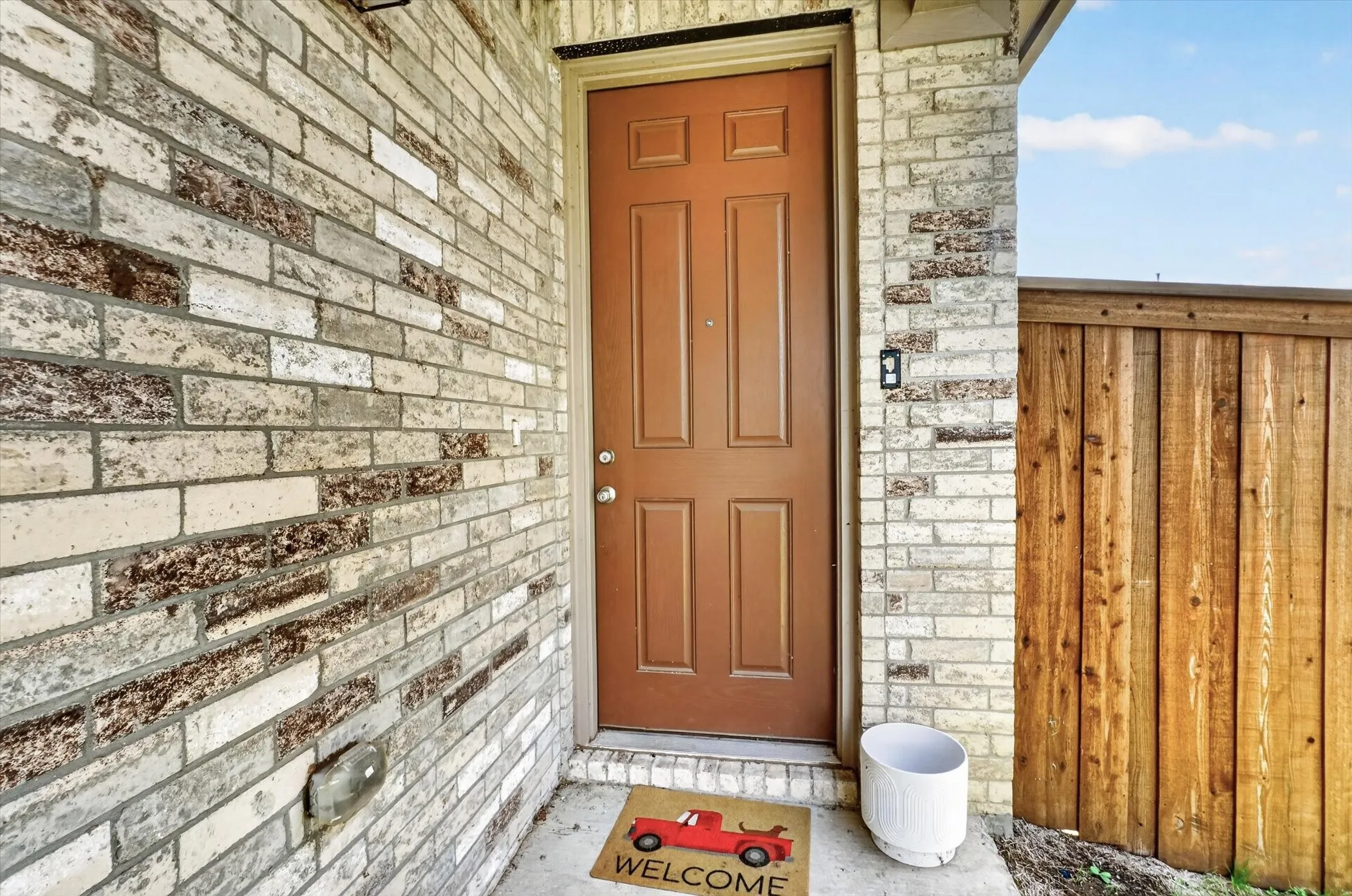 Single Family Residence For Sale in Denton County , 976 Brock Drive, Aubrey, Texas 76227, 4 Bedroom, 2 Bathroom, 2 Garage spaces, 2,133 Sqft, built in 2023, mls#21285796, Real Estate Agent in Aubrey, Homes For Sale in Denton county, Homes For Sale in Aubrey, Realtor in Aubrey Texas, Real Estate Brokerage Independent Realty Texas, Luminita Cordes Realtor