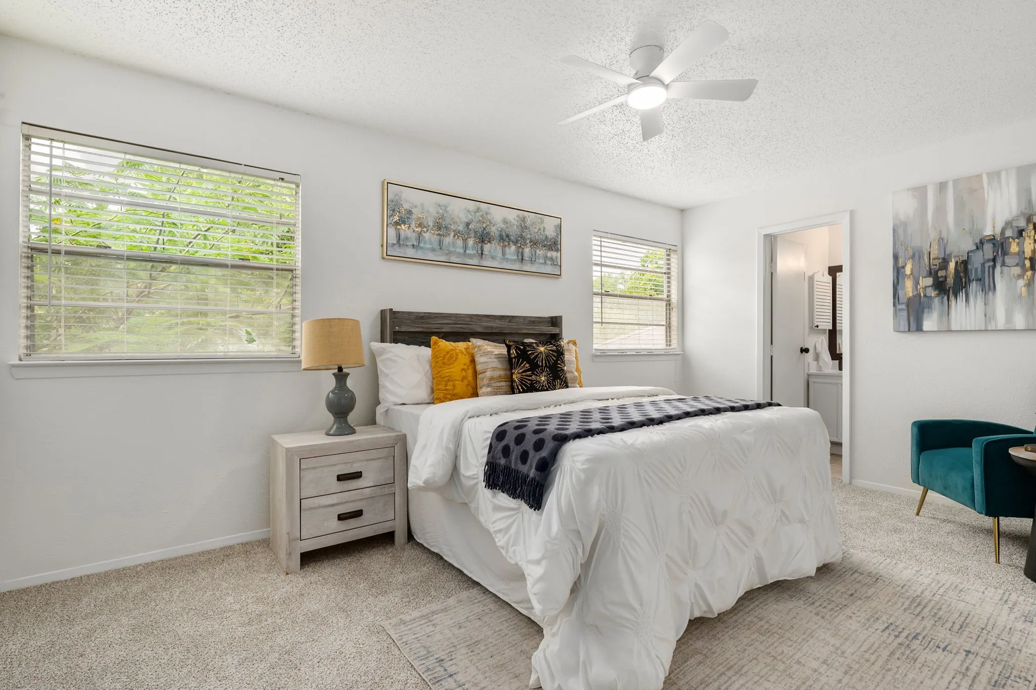Townhouse For Sale in Dallas County , 4803 Rollingwood Court, Garland, Texas 75043, 2 Bedroom, 3 Bathroom, Garage spaces, 1,564 Sqft, built in 1973, mls#21285802, Real Estate Agent in Garland, Homes For Sale in Dallas county, Homes For Sale in Garland, Realtor in Garland Texas, Real Estate Brokerage Independent Realty Texas, Luminita Cordes Realtor