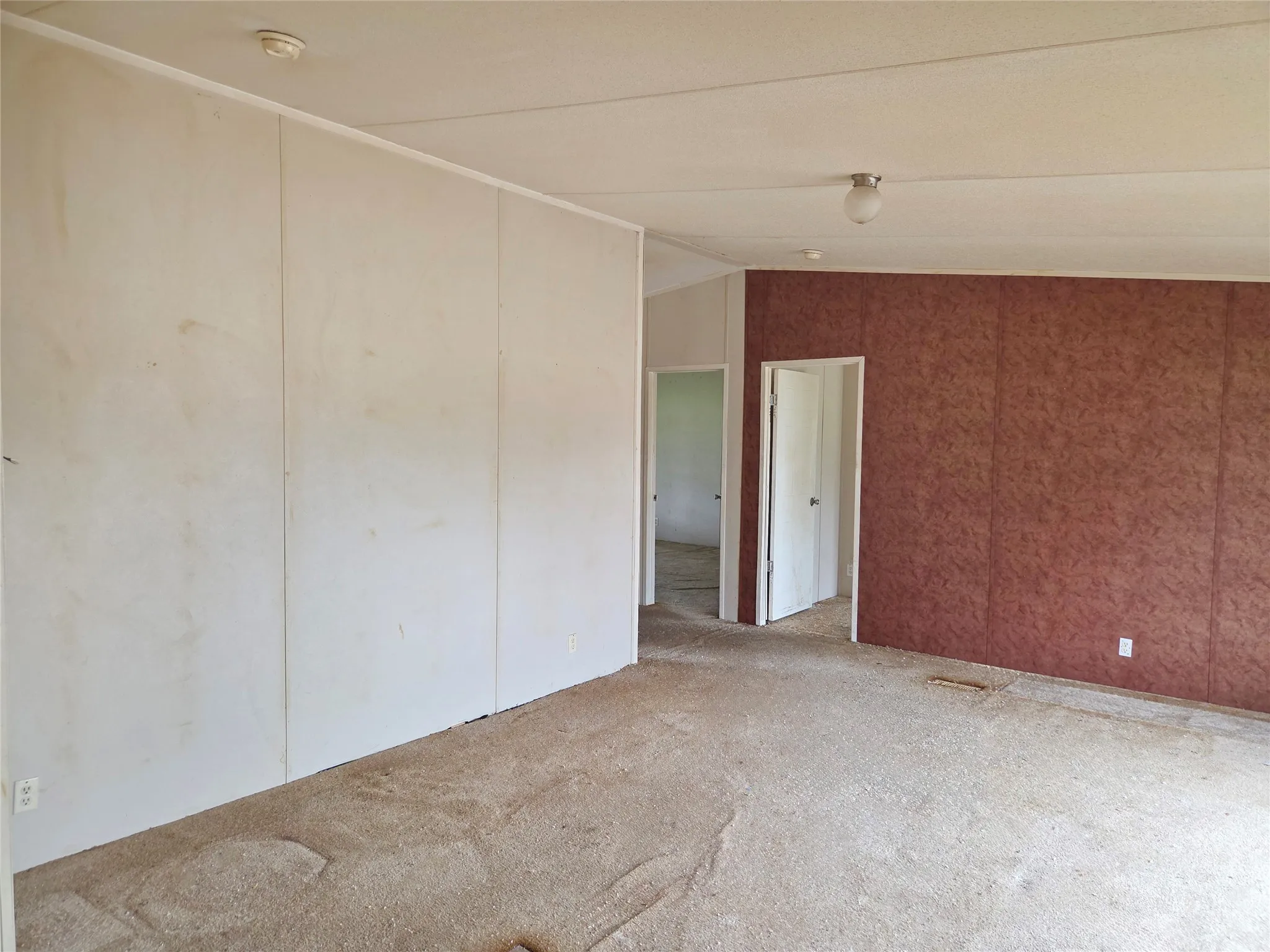Mobile Home For Sale in Cooke County , 327 County Road 160, Whitesboro, Texas 76273, 4 Bedroom, 2 Bathroom, Garage spaces, 2,280 Sqft, built in 2008, mls#21285815, Real Estate Agent in Whitesboro, Homes For Sale in Cooke county, Homes For Sale in Whitesboro, Realtor in Whitesboro Texas, Real Estate Brokerage Independent Realty Texas, Luminita Cordes Realtor