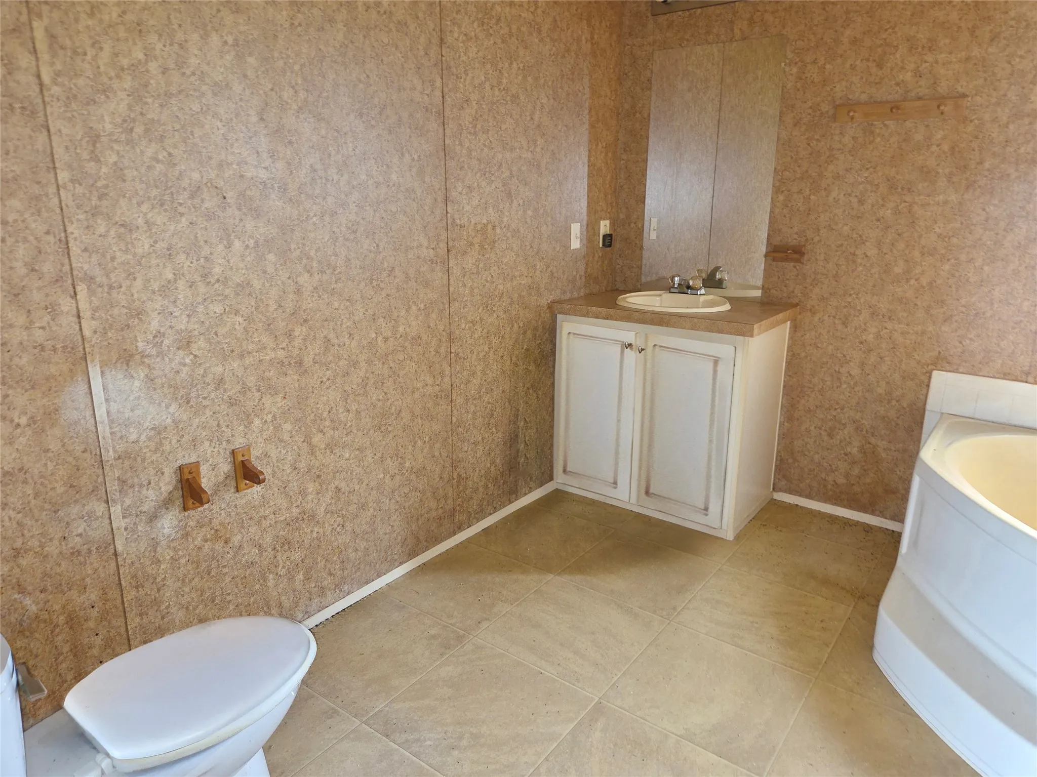 Mobile Home For Sale in Cooke County , 327 County Road 160, Whitesboro, Texas 76273, 4 Bedroom, 2 Bathroom, Garage spaces, 2,280 Sqft, built in 2008, mls#21285815, Real Estate Agent in Whitesboro, Homes For Sale in Cooke county, Homes For Sale in Whitesboro, Realtor in Whitesboro Texas, Real Estate Brokerage Independent Realty Texas, Luminita Cordes Realtor