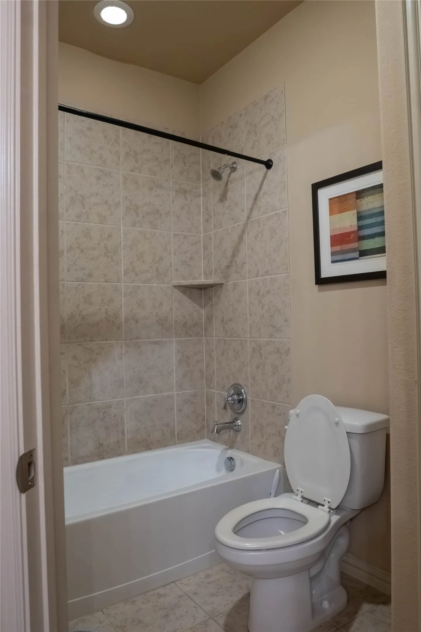 Single Family Residence For Sale in Tarrant County , 6956 Alcala, Grand Prairie, Texas 75054, 3 Bedrooms, 2 Bathrooms, 2 Garage spaces, 2,035 Sqft, built in 2012, Price $380,000, mls#21285830, Real Estate Agent in Grand Prairie, Homes For Sale in Tarrant county, Homes For Sale in Grand Prairie, Realtor in Grand Prairie Texas, Real Estate Brokerage Independent Realty Texas, Luminita Cordes Realtor
