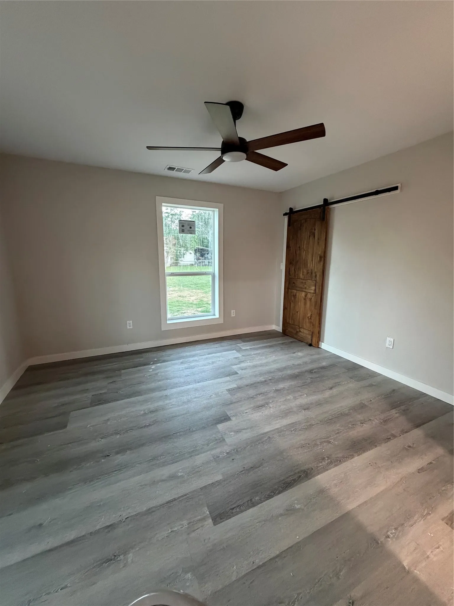 Single Family Residence For Sale in Eastland County , 501 S Madera Street, Eastland, Texas 76448, 2 Bedroom, 1 Bathroom, Garage spaces, 858 Sqft, built in 1930, mls#21285376, Real Estate Agent in Eastland, Homes For Sale in Eastland county, Homes For Sale in Eastland, Realtor in Eastland Texas, Real Estate Brokerage Independent Realty Texas, Luminita Cordes Realtor