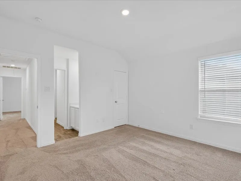 Single Family Residence For Rent in Denton County , 1501 Lake Grove Drive, Little Elm, Texas 75068, 5 Bedroom, 5 Bathroom, 2 Garage spaces, 3,361 Sqft, built in 2021, mls#21285439, Real Estate Agent in Little Elm, Homes For Rent in Denton county, Homes For Rent in Little Elm, Realtor in Little Elm Texas, Real Estate Brokerage Independent Realty Texas, Luminita Cordes Realtor
