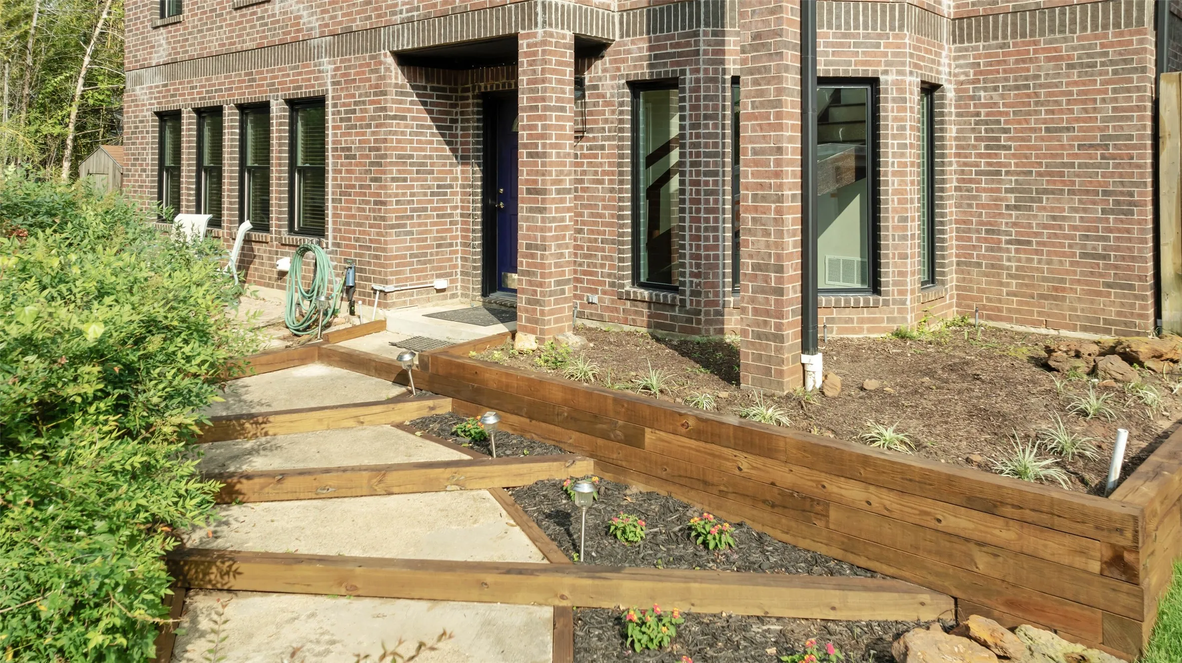 Terraced entrance to the front porch