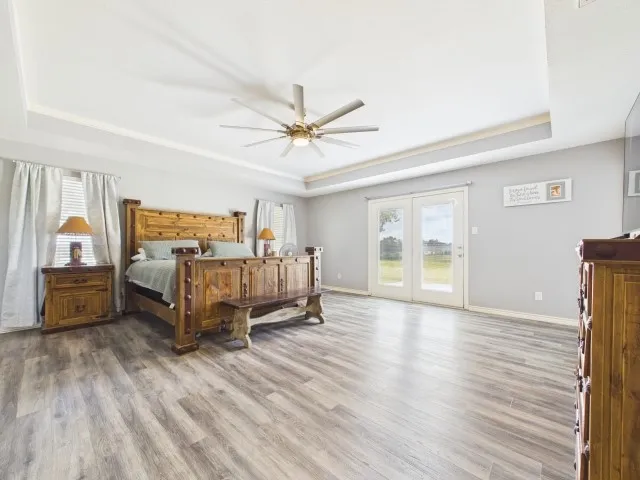 Single Family Residence For Sale in Henderson County , 6554 State Highway 198, Mabank, Texas 75156, 3 Bedroom, 2 Bathroom, 2 Garage spaces, 2,744 Sqft, built in 2001, mls#21285052, Real Estate Agent in Mabank, Homes For Sale in Henderson county, Homes For Sale in Mabank, Realtor in Mabank Texas, Real Estate Brokerage Independent Realty Texas, Luminita Cordes Realtor