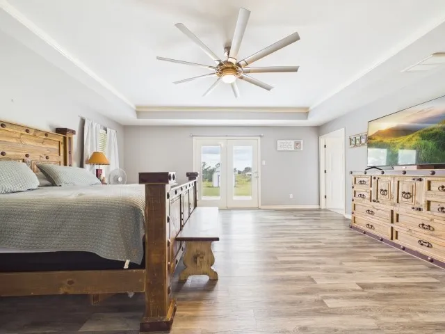 Single Family Residence For Sale in Henderson County , 6554 State Highway 198, Mabank, Texas 75156, 3 Bedroom, 2 Bathroom, 2 Garage spaces, 2,744 Sqft, built in 2001, mls#21285052, Real Estate Agent in Mabank, Homes For Sale in Henderson county, Homes For Sale in Mabank, Realtor in Mabank Texas, Real Estate Brokerage Independent Realty Texas, Luminita Cordes Realtor