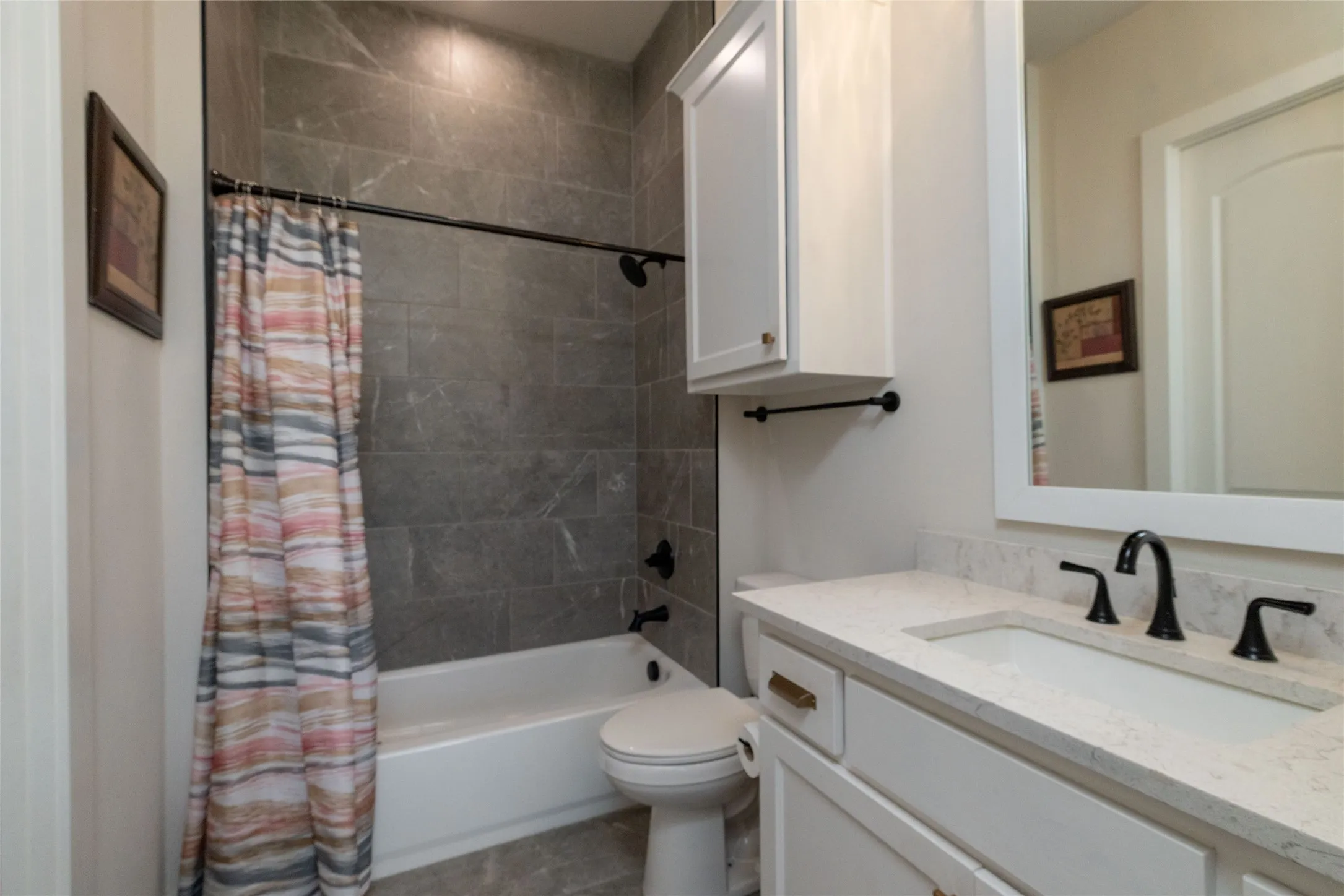 Single Family Residence For Sale in Tarrant County , 2132 Sicily Lane, Haslet, Texas 76052, 5 Bedroom, 6 Bathroom, 3 Garage spaces, 5,131 Sqft, built in 2022, mls#21285865, Real Estate Agent in Haslet, Homes For Sale in Tarrant county, Homes For Sale in Haslet, Realtor in Haslet Texas, Real Estate Brokerage Independent Realty Texas, Luminita Cordes Realtor