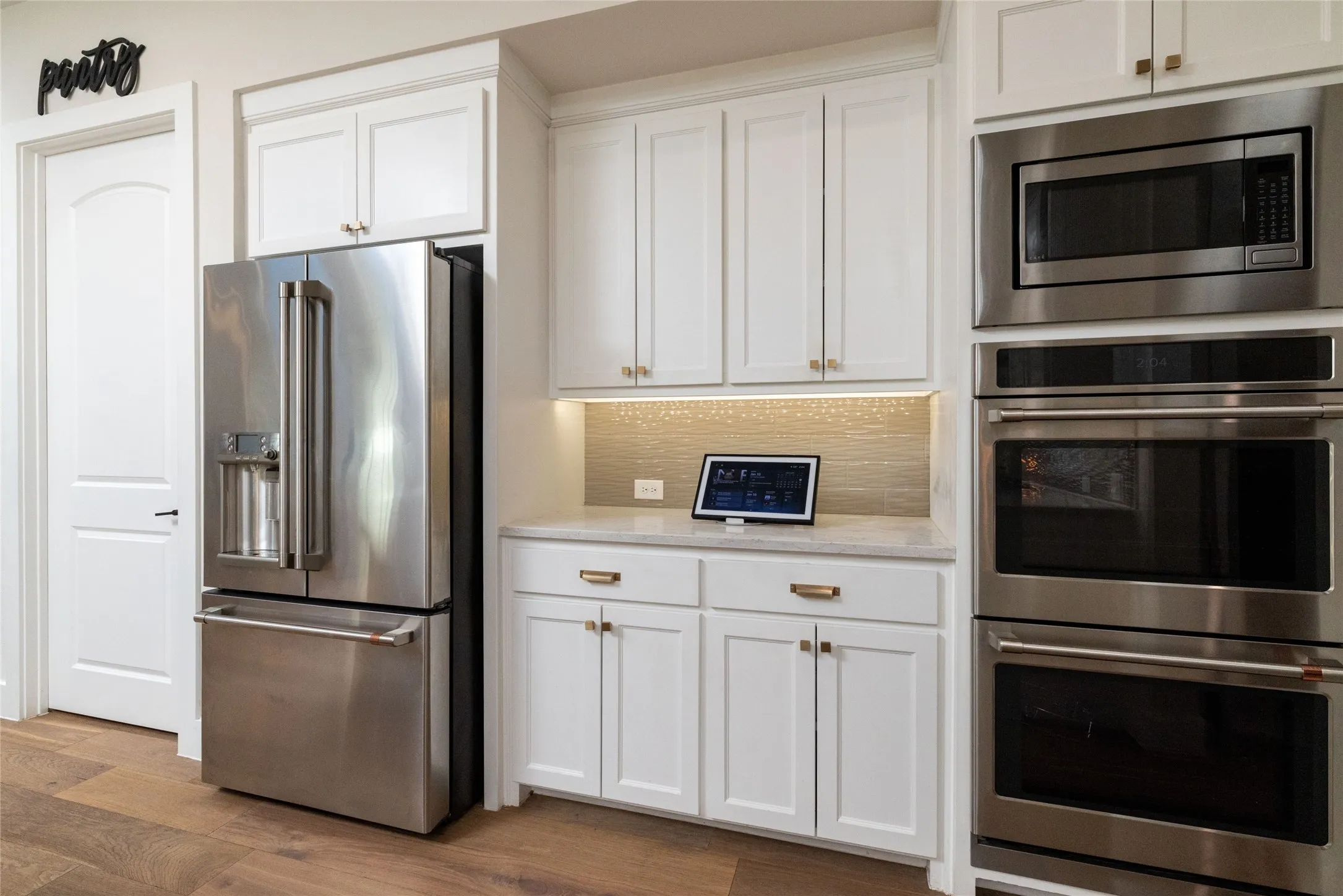 Single Family Residence For Sale in Tarrant County , 2132 Sicily Lane, Haslet, Texas 76052, 5 Bedroom, 6 Bathroom, 3 Garage spaces, 5,131 Sqft, built in 2022, mls#21285865, Real Estate Agent in Haslet, Homes For Sale in Tarrant county, Homes For Sale in Haslet, Realtor in Haslet Texas, Real Estate Brokerage Independent Realty Texas, Luminita Cordes Realtor