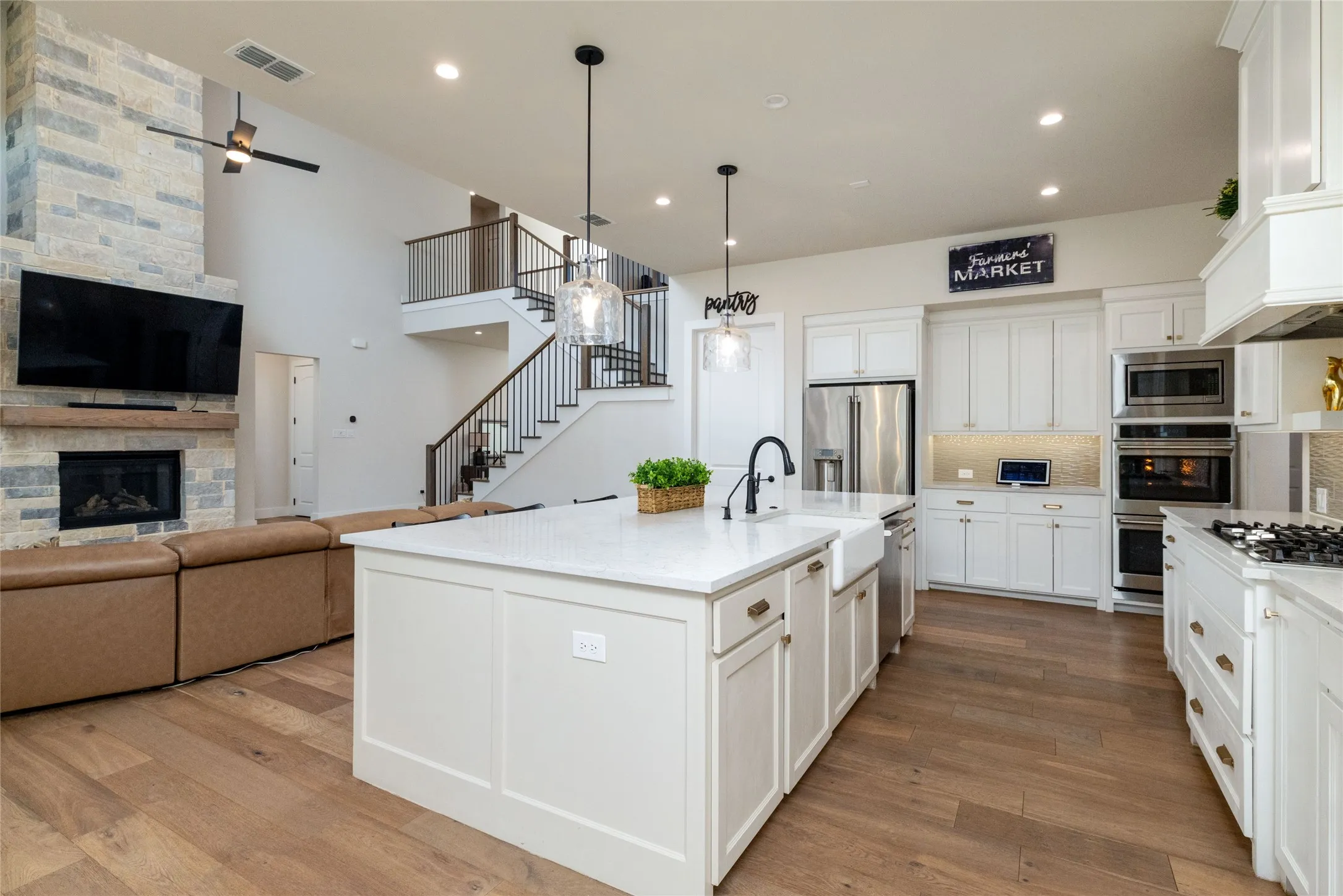 Single Family Residence For Sale in Tarrant County , 2132 Sicily Lane, Haslet, Texas 76052, 5 Bedroom, 6 Bathroom, 3 Garage spaces, 5,131 Sqft, built in 2022, mls#21285865, Real Estate Agent in Haslet, Homes For Sale in Tarrant county, Homes For Sale in Haslet, Realtor in Haslet Texas, Real Estate Brokerage Independent Realty Texas, Luminita Cordes Realtor